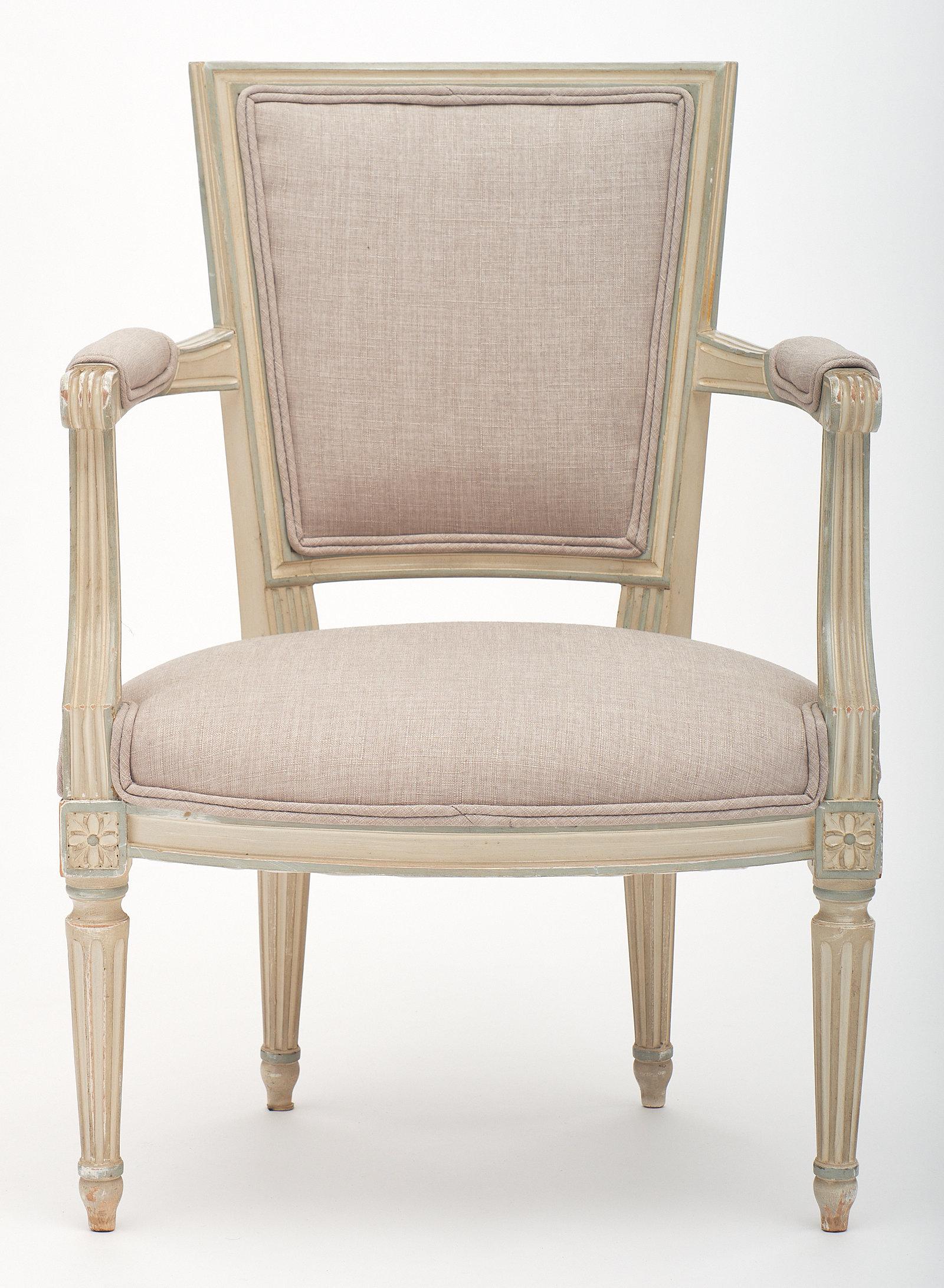 Louis XVI Style Set of Chairs with Armchairs In Good Condition In Austin, TX