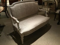 Canapé/siège d'amoureux de style Louis XVI, polychrome avec tapisserie neuve, 19e siècle