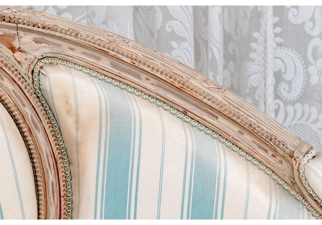 Louis XVI Style Settee With Ram's Head Arms And Bird Crest - For Restoration For Sale 2