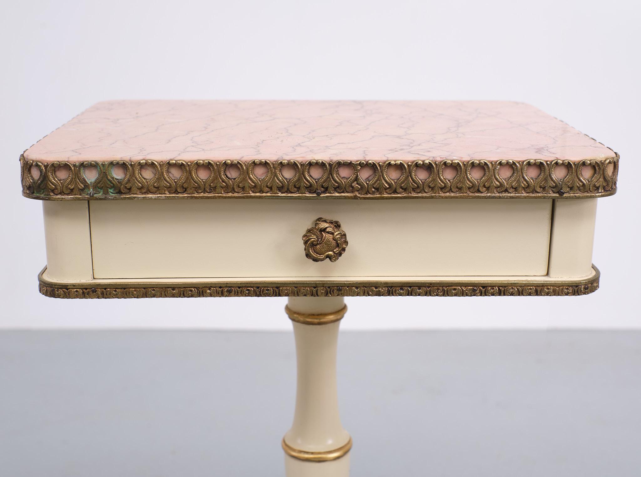 Louis XVI Style Side Table Pink Marble Top, 1950s In Good Condition In Den Haag, NL