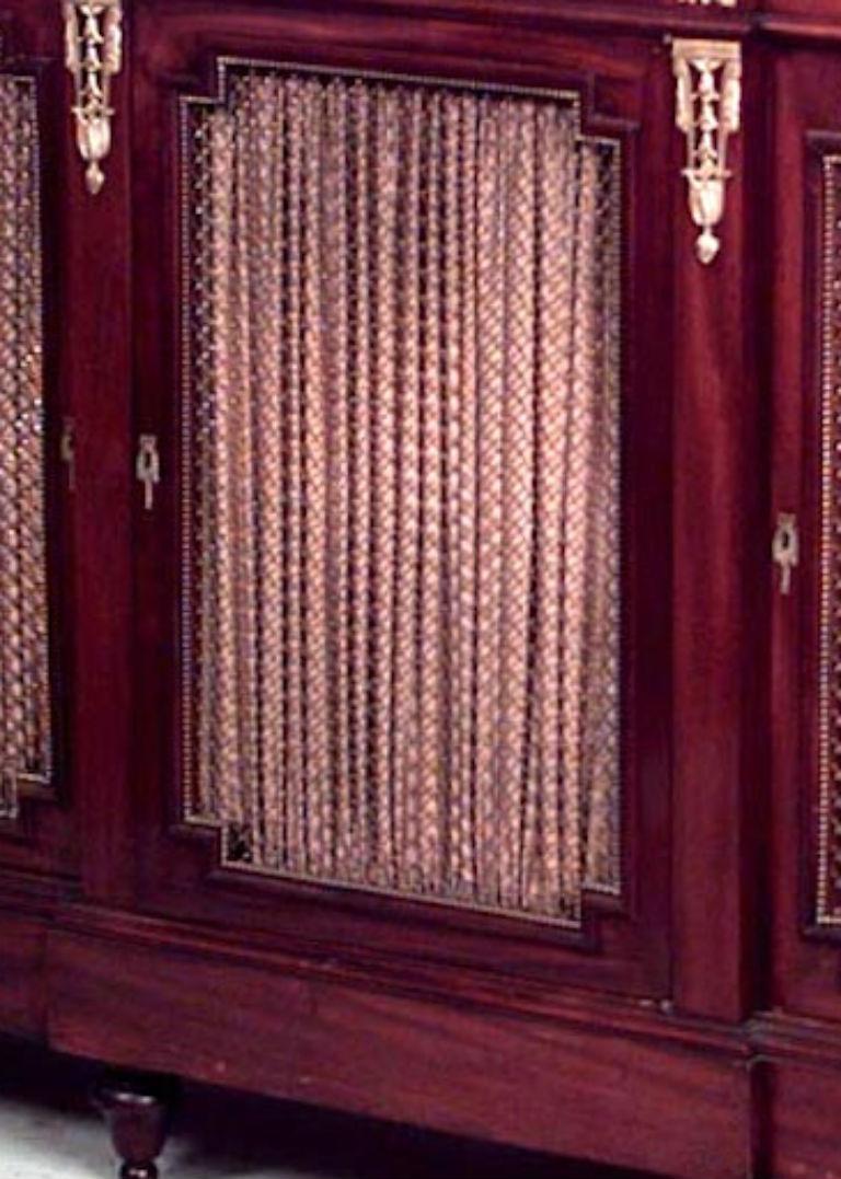 Französisches Mahagoni-Sideboard von Victor Raulin im Louis-XVI.-Stil (Louis XVI.) im Angebot