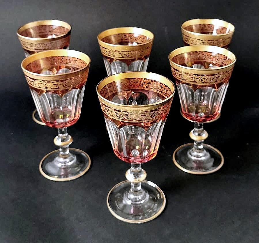 Louis XVI Style Six Blown and Colored Italian Wine Goblets Gold Rim For Sale 2