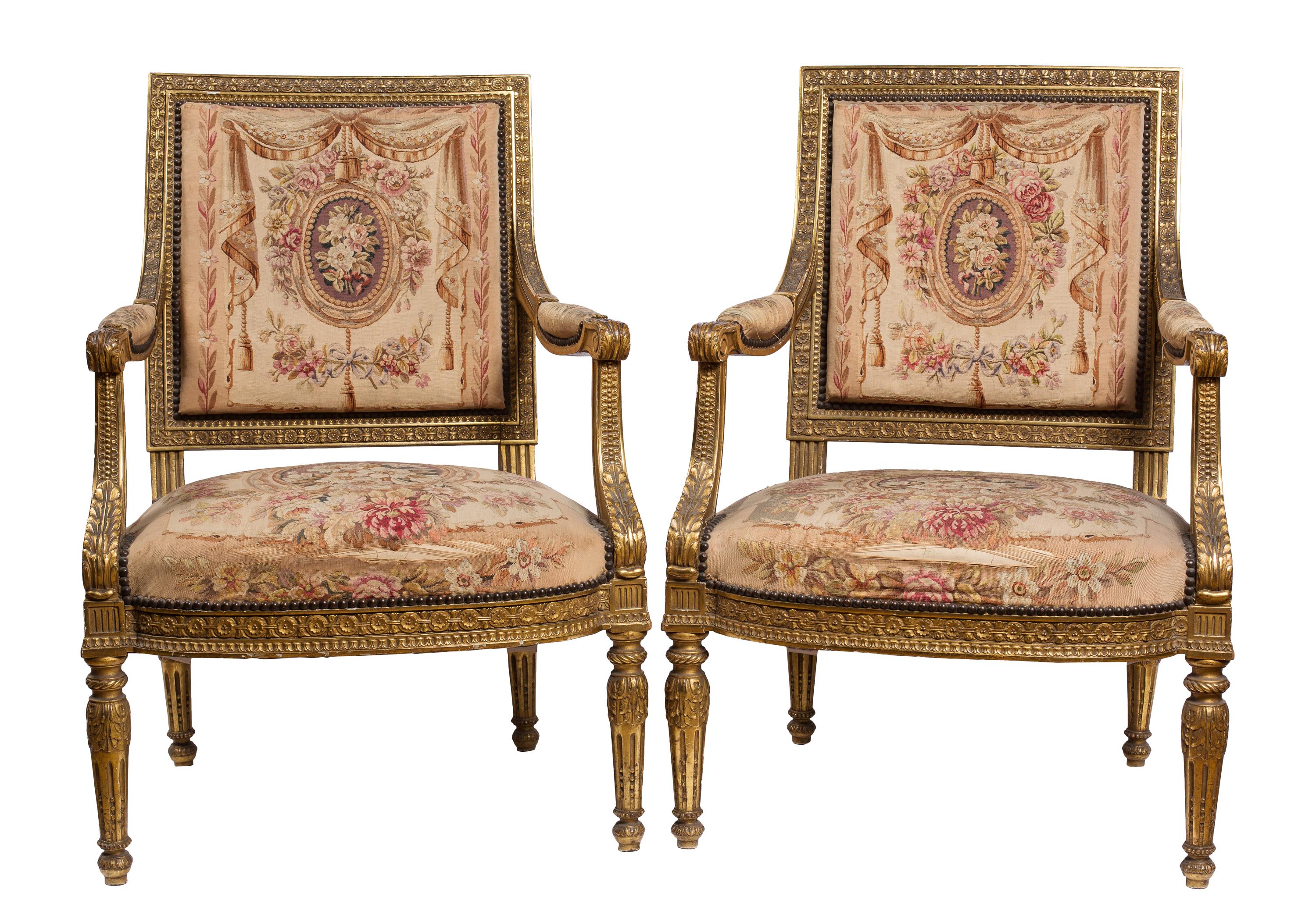 Antique Louis XVI Style Sofa, 4 Chair Salon Suite, Aubusson Tapestry Upholstery In Fair Condition For Sale In Madrid, ES