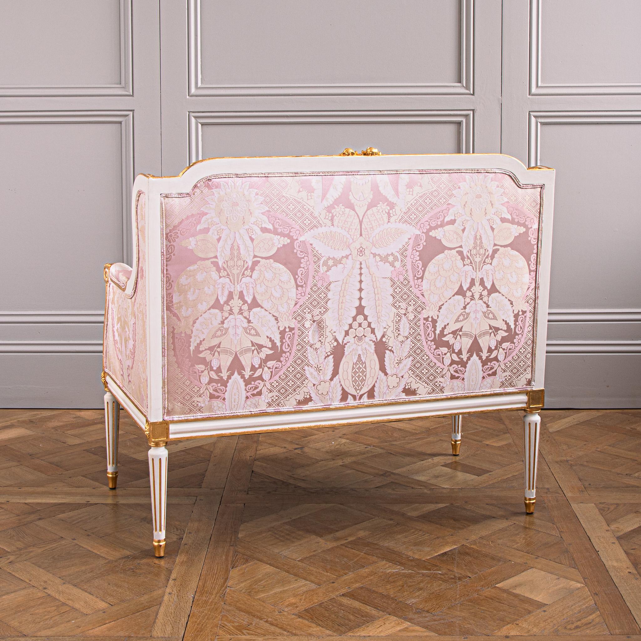 Canapé de style Louis XVI Neuf - En vente à London, Park Royal