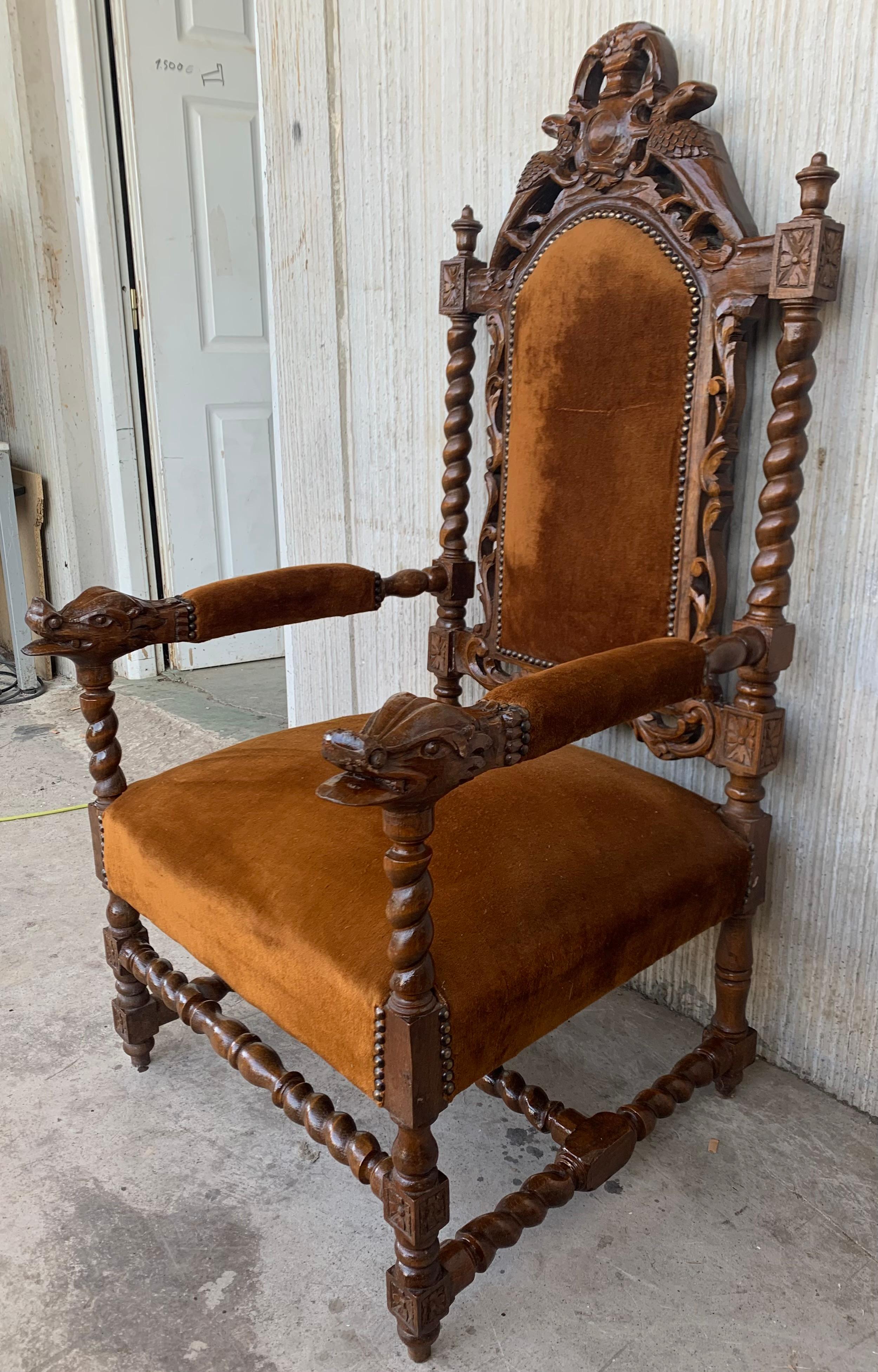 19th Century Louis XVI Style Spanish Pair of Carved Walnut Armchairs, 1900s For Sale