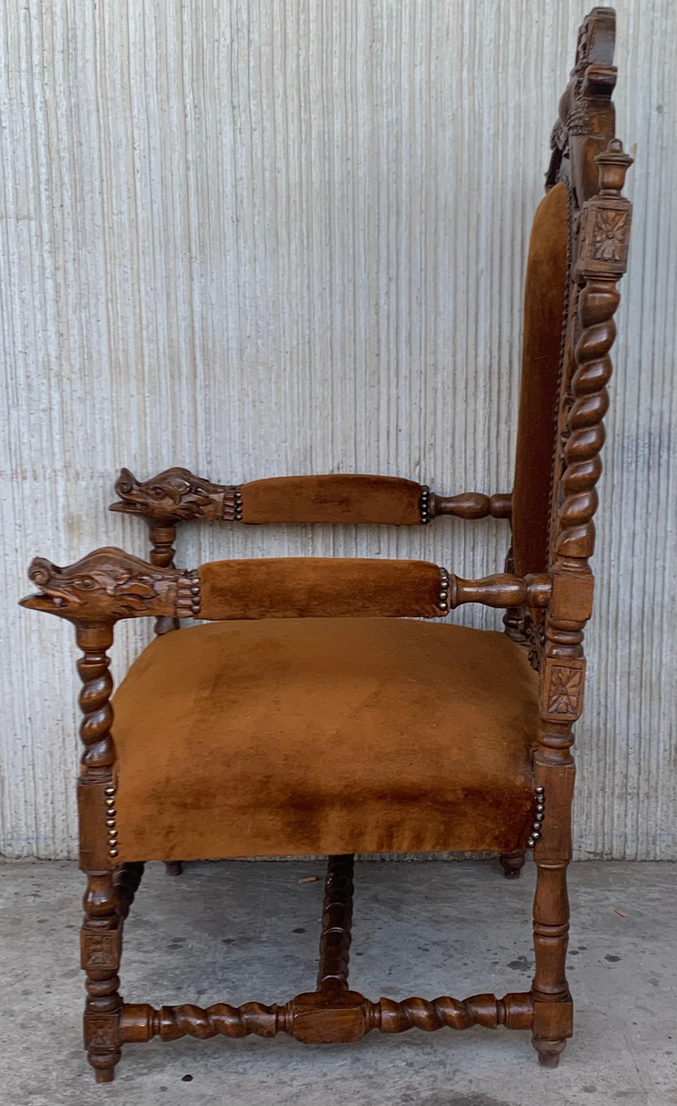 Louis XVI Style Spanish Pair of Carved Walnut Armchairs, 1900s For Sale 1