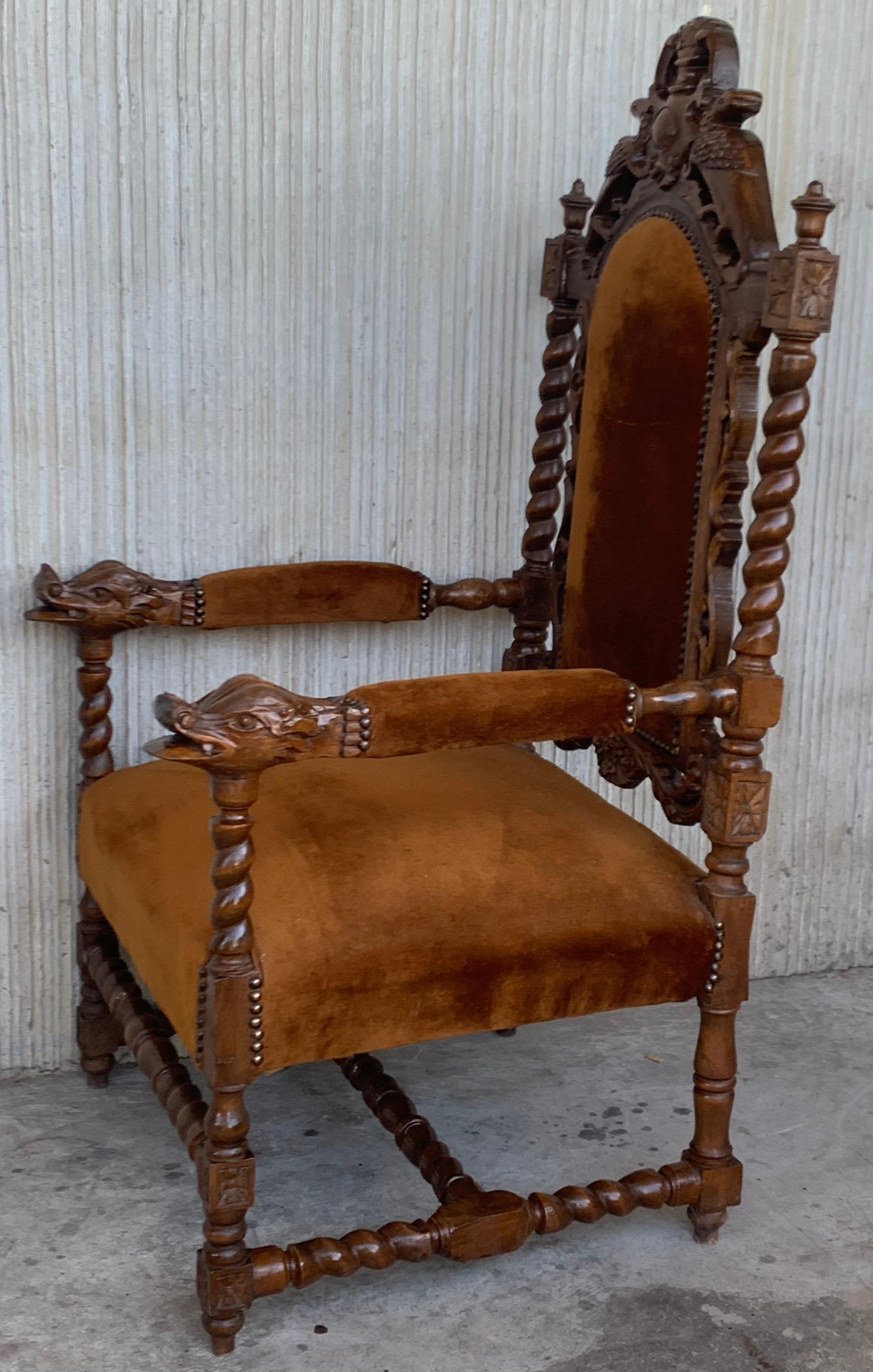 Louis XVI Style Spanish Pair of Carved Walnut Armchairs, 1900s For Sale 2