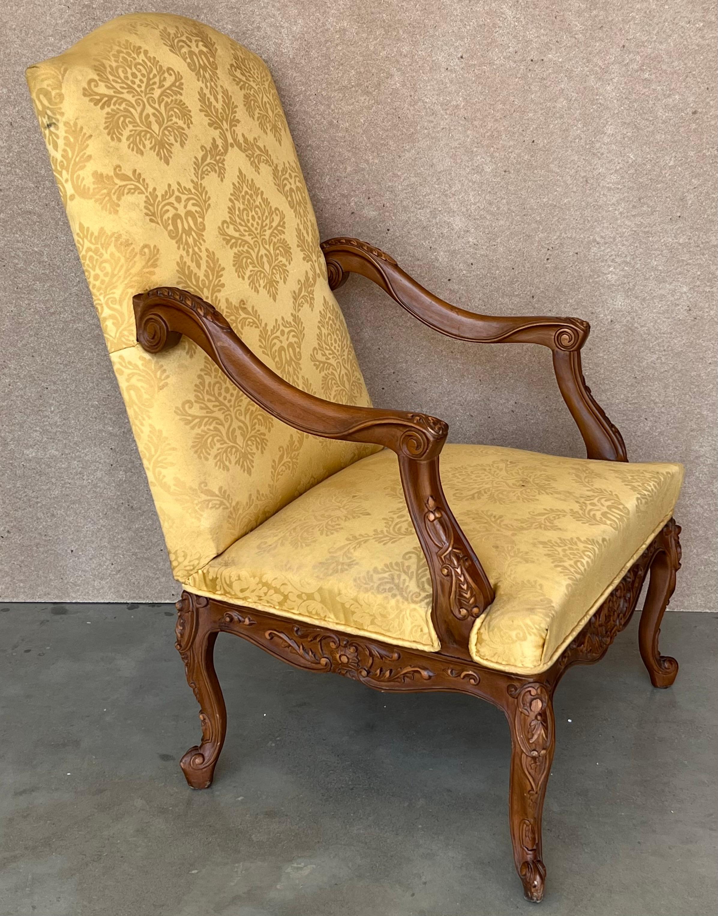 Louis XVI Style Spanish Pair of High Back Carved Walnut Armchairs, 1900s For Sale 3