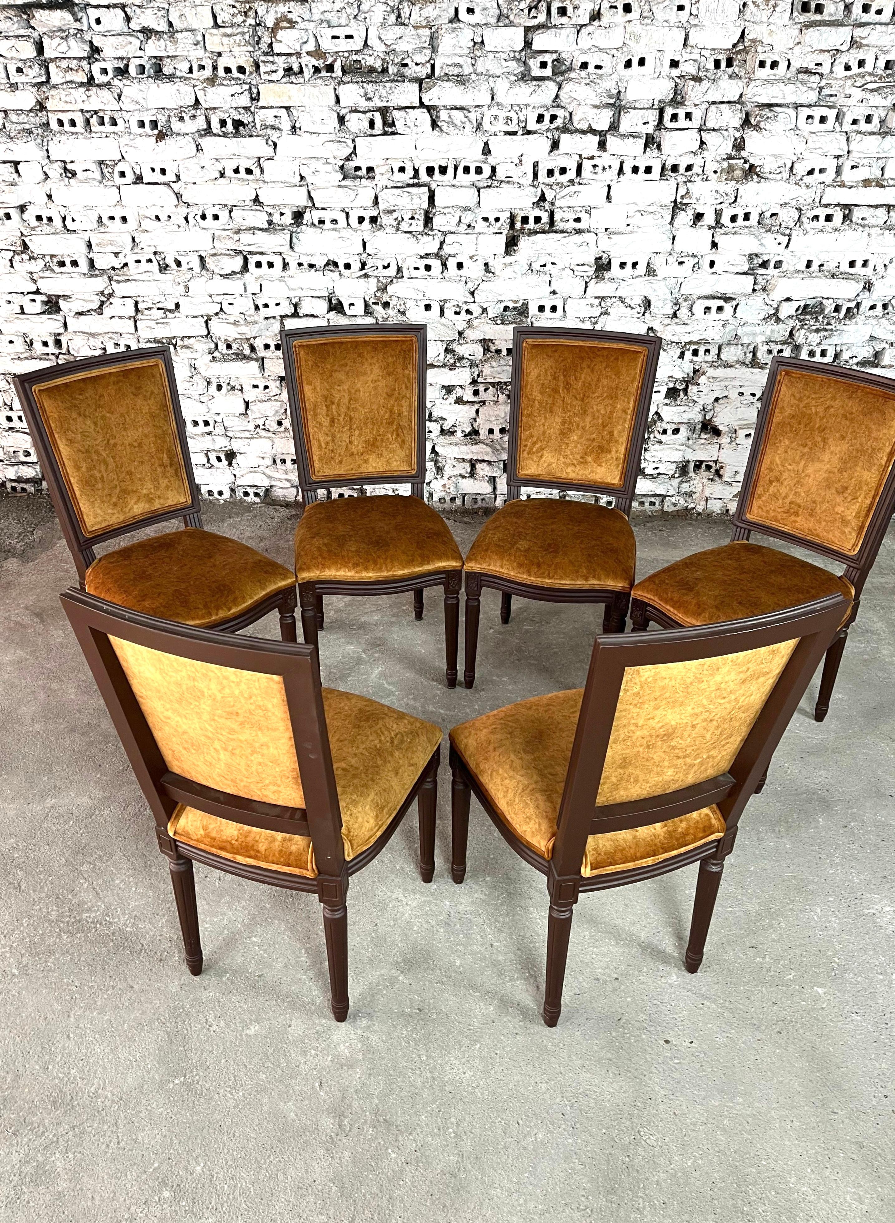 Louis XVI Style Square Back Dining Chairs – Set of 6 Bon état - En vente à Bridgeport, CT