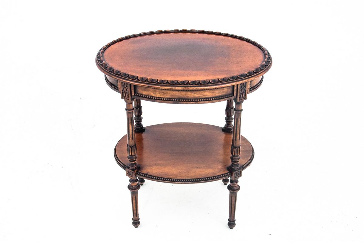 Walnut Louis XVI Style Table, France, Mid-Century XX Century