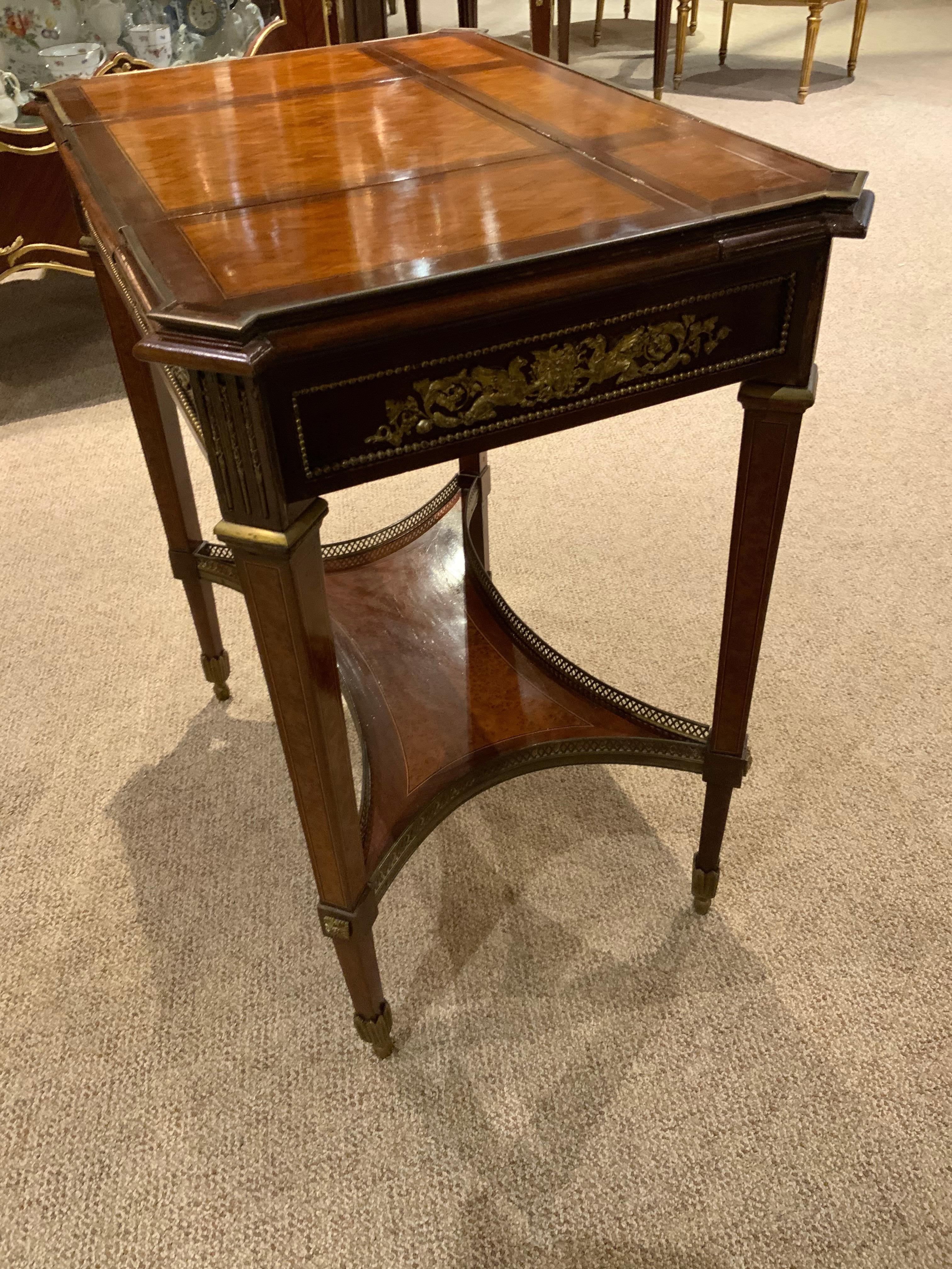 French Louis XVI -Style Table/Vanity with Marquetry and Top Opening with Mirror