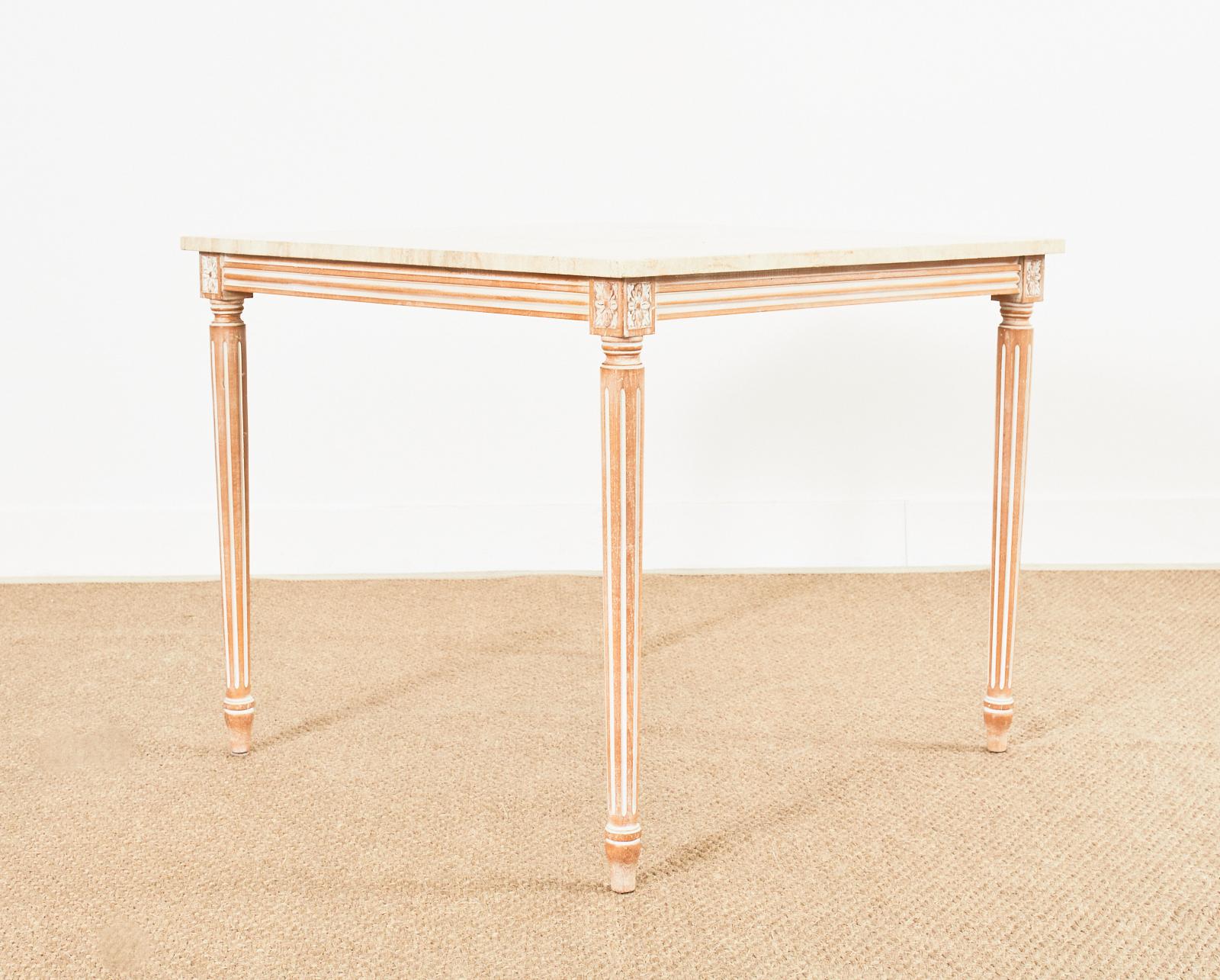 Esstisch oder Spieltisch mit Travertinplatte im Louis XVI.-Stil (Französisch) im Angebot