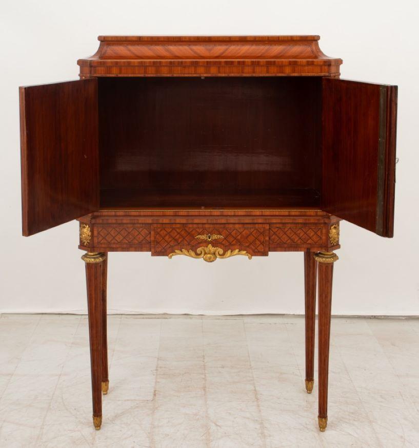 Louis XVI Style Tulipwood Marquetry Cabinet In Good Condition For Sale In Astoria, NY