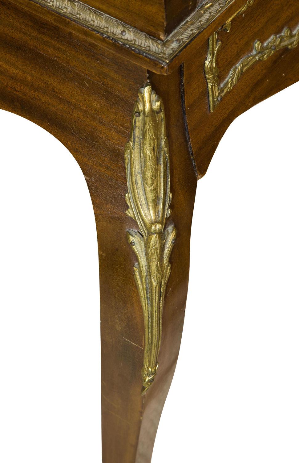 Louis XVI Style Vernis-Martin Bonheur de Jour Ladies Desk with cabriole legs For Sale 5