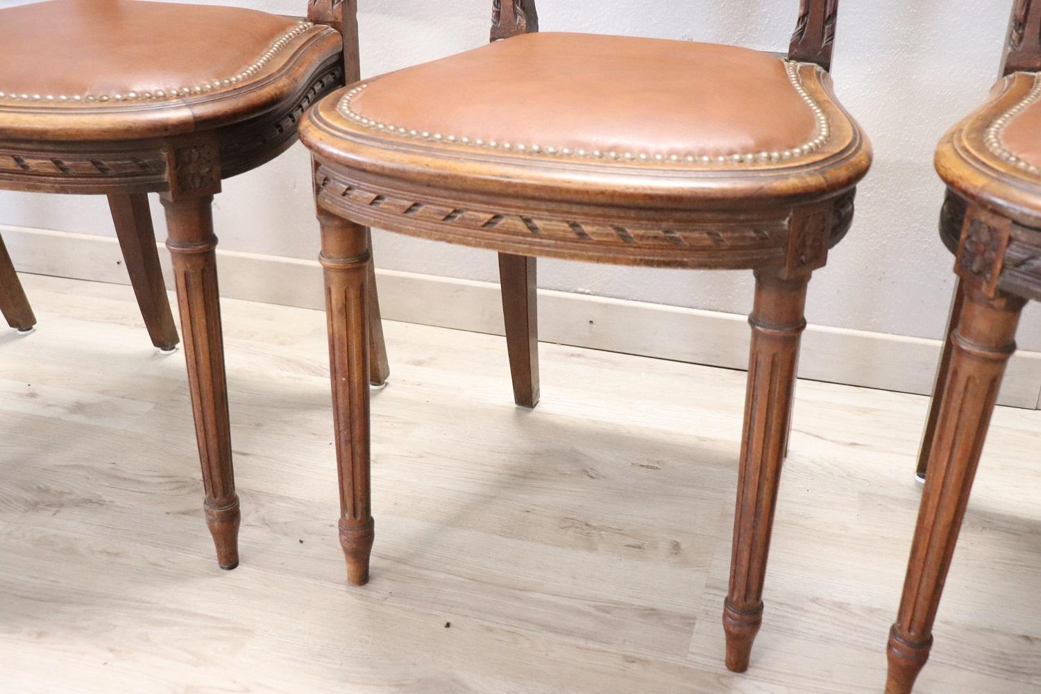 Louis XVI Style Walnut Wood Chairs, Set of 4 In Good Condition In Casale Monferrato, IT