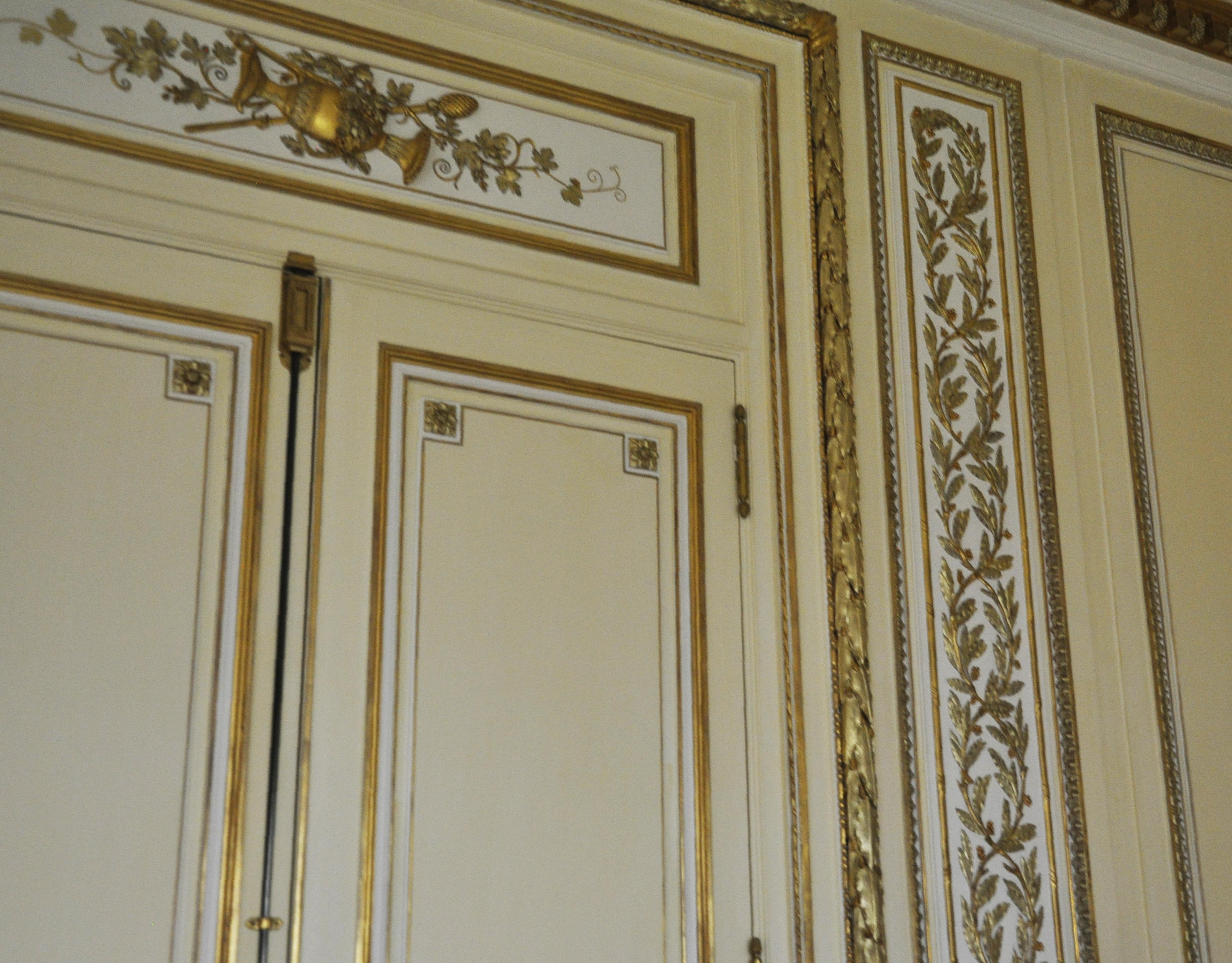 Boiserie de style Louis XVI, fin du 20e siècle en vente 2