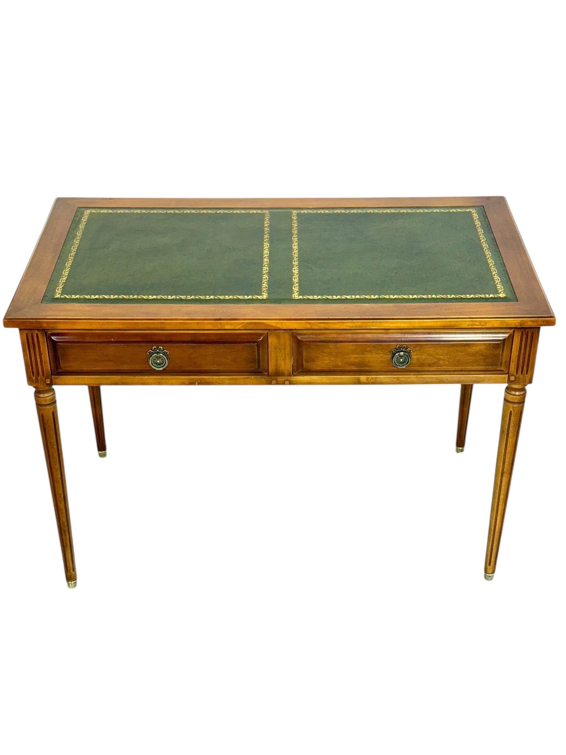 Scrivania in stile Luigi XVI con piano in pelle verde, circa anni '50 in vendita 6