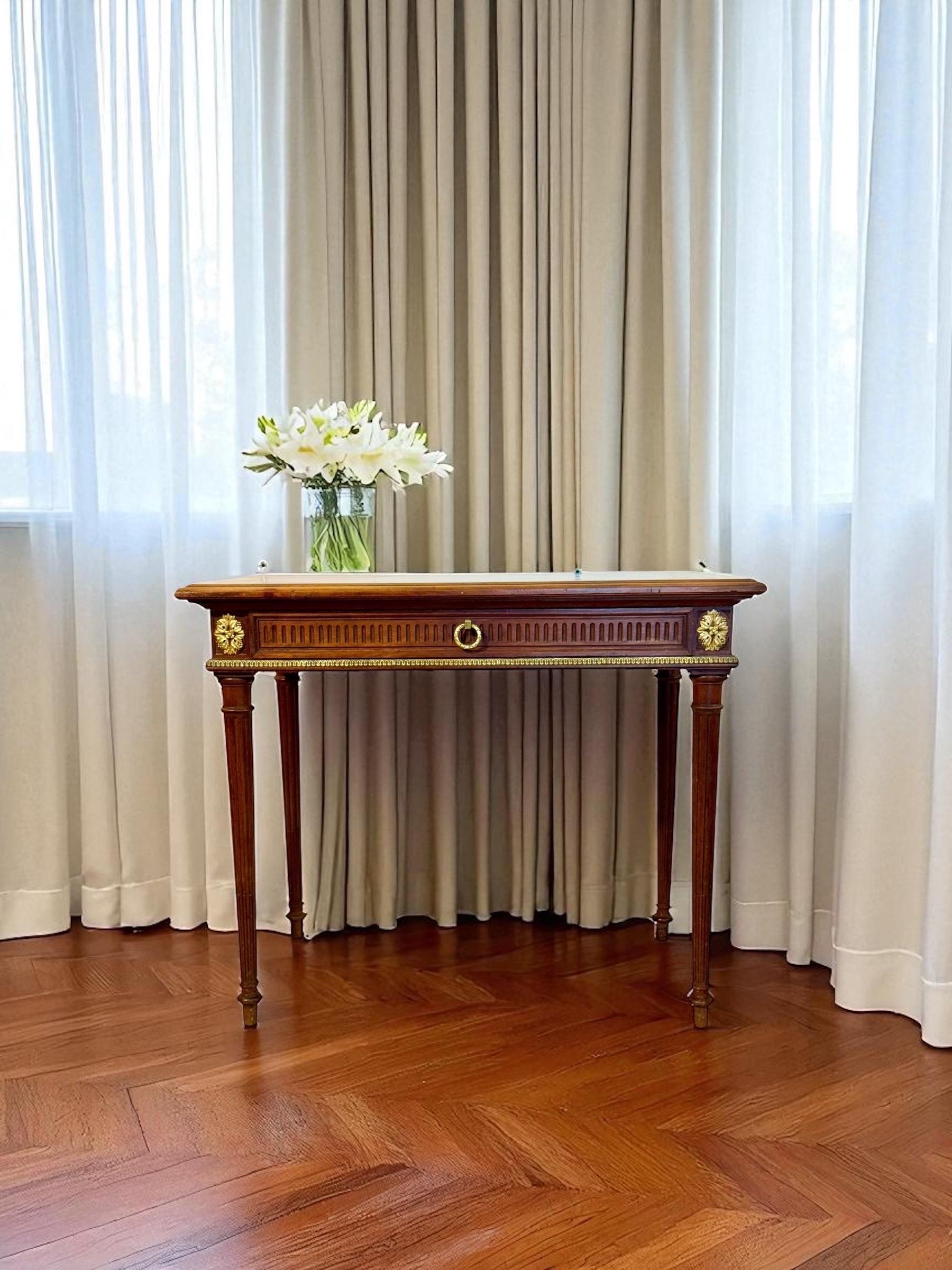 Louis XVI Style Writing Table with Gilt Bronze Mounts, 19th Century For Sale 10