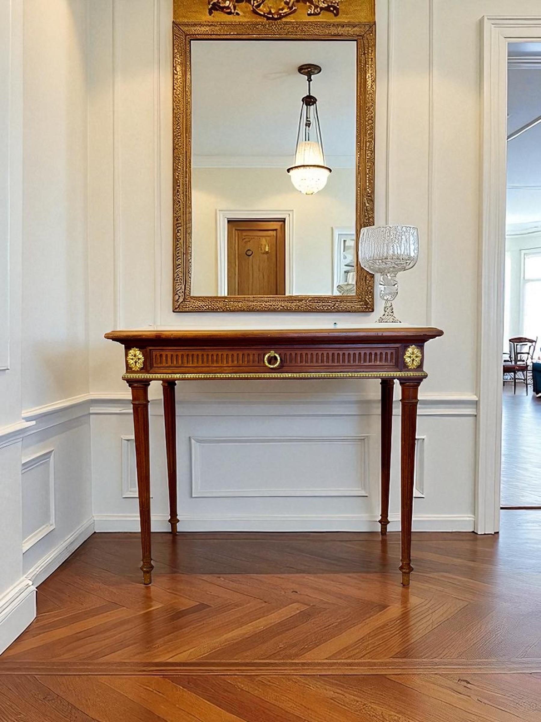 Louis XVI Style Writing Table with Gilt Bronze Mounts, 19th Century For Sale 5