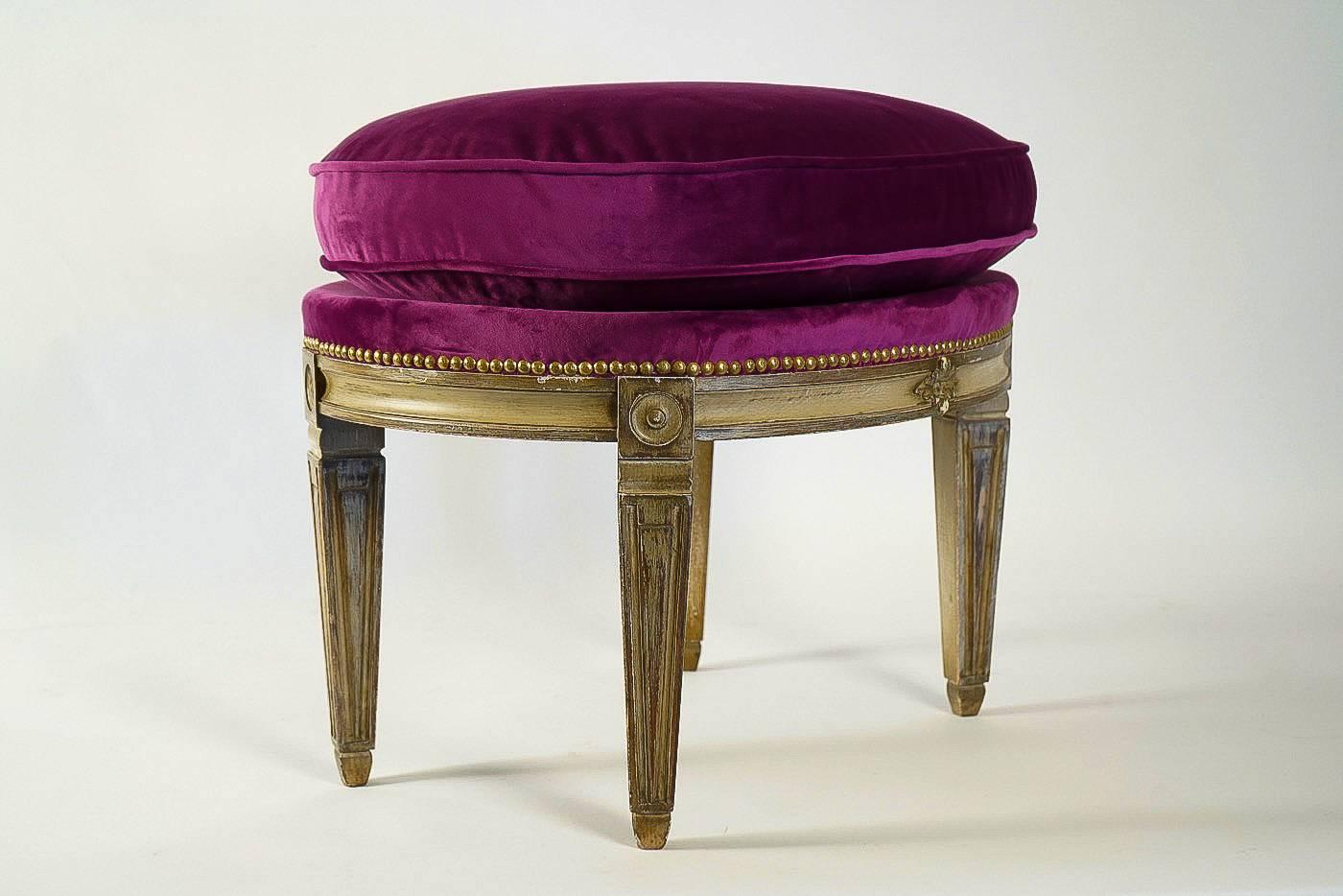 Louis XVI Style, Set of Four Stools from the Famous Restaurant The 1728 3