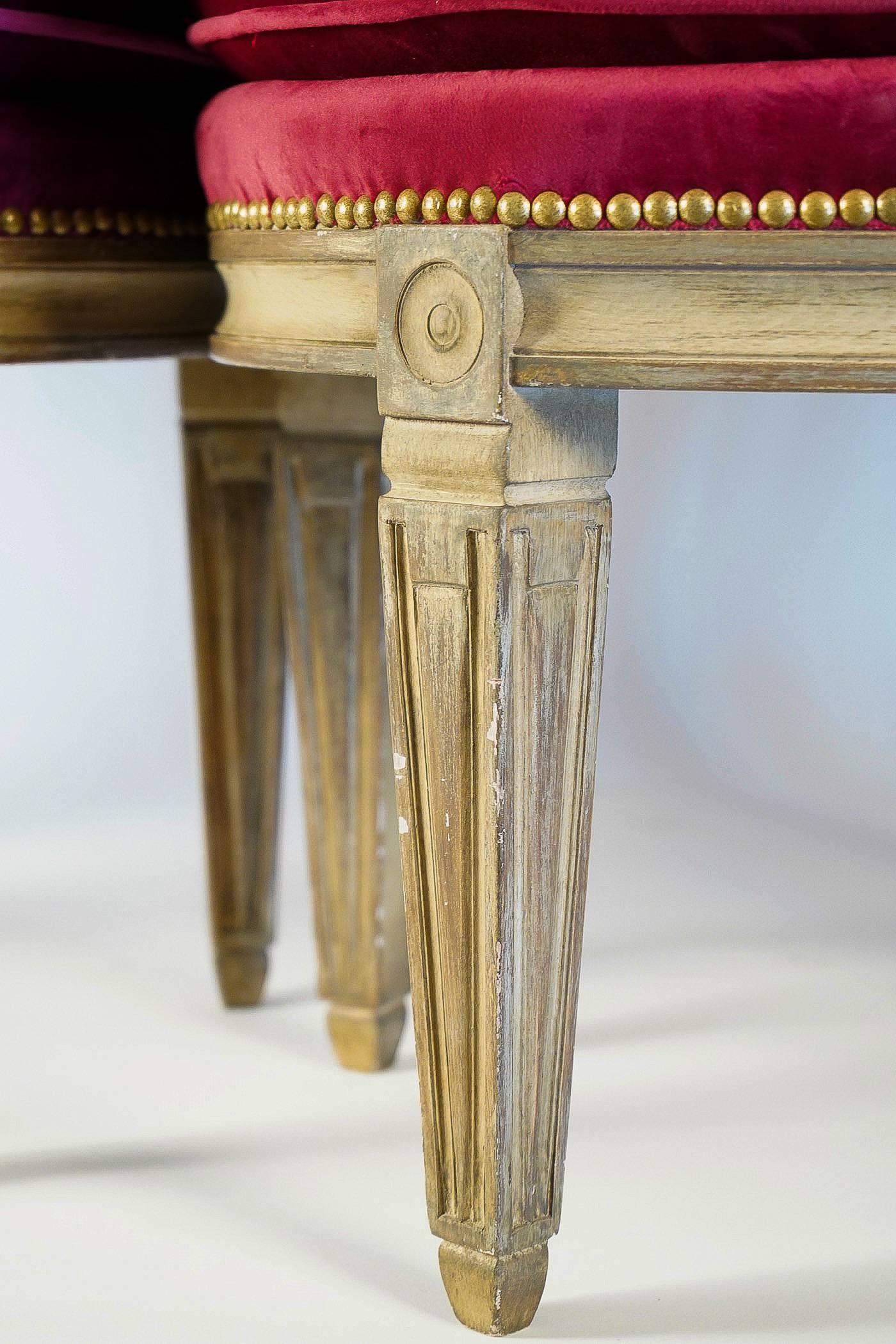 Lacquered Louis XVI Style, Set of Four Stools from the Famous Restaurant The 1728