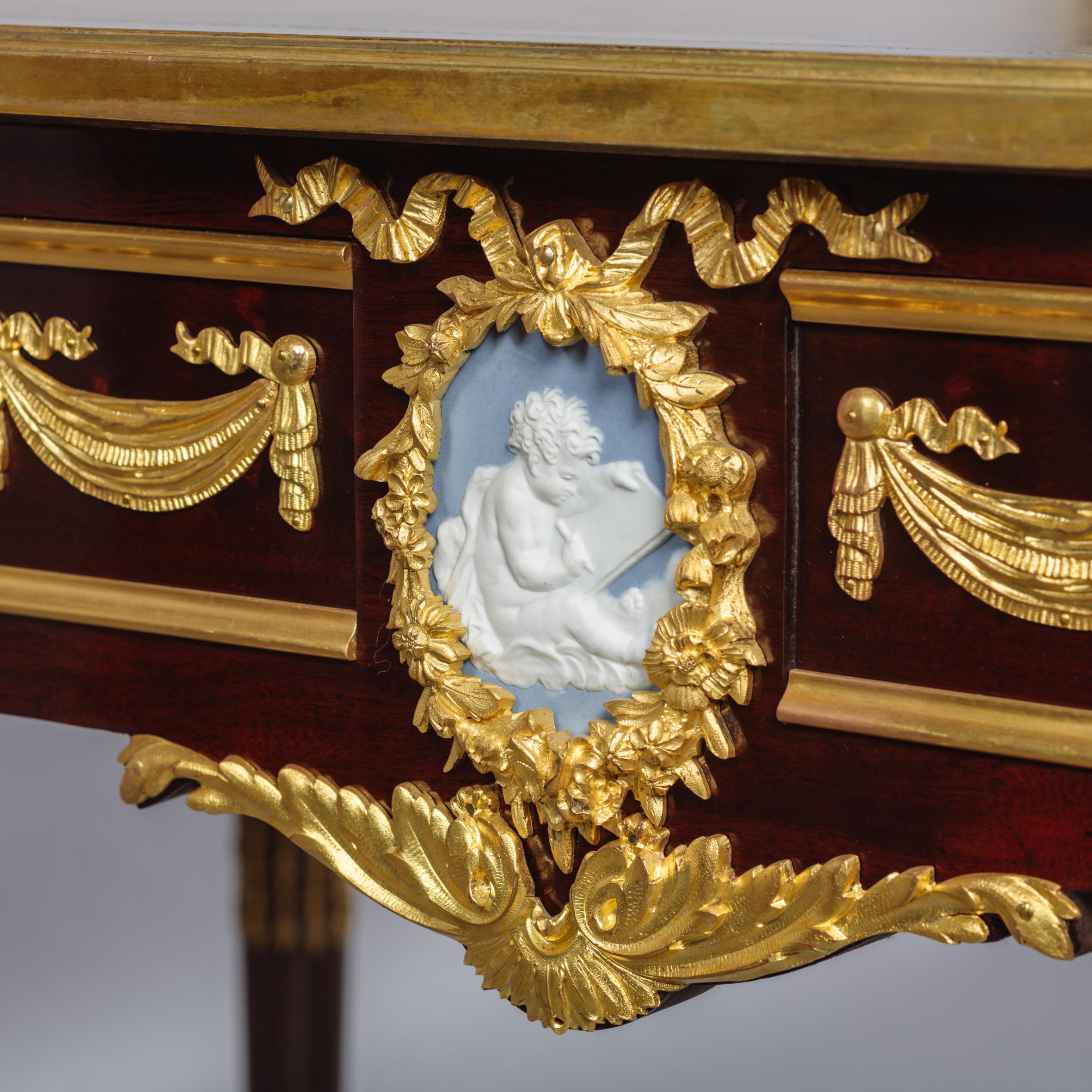 Late 19th Century Louis XVI Style Mahogany Bureau Plat For Sale
