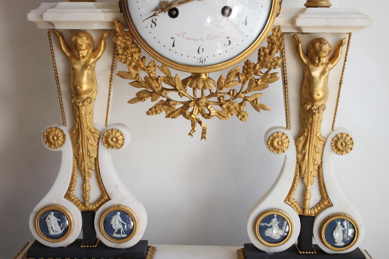 18th Century and Earlier Louis XVI Time Marble and Wedgewood Porcelain Clock For Sale