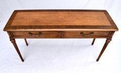 Konsole mit zwei Schubladen im Louis-XVI-Stil von Henredon