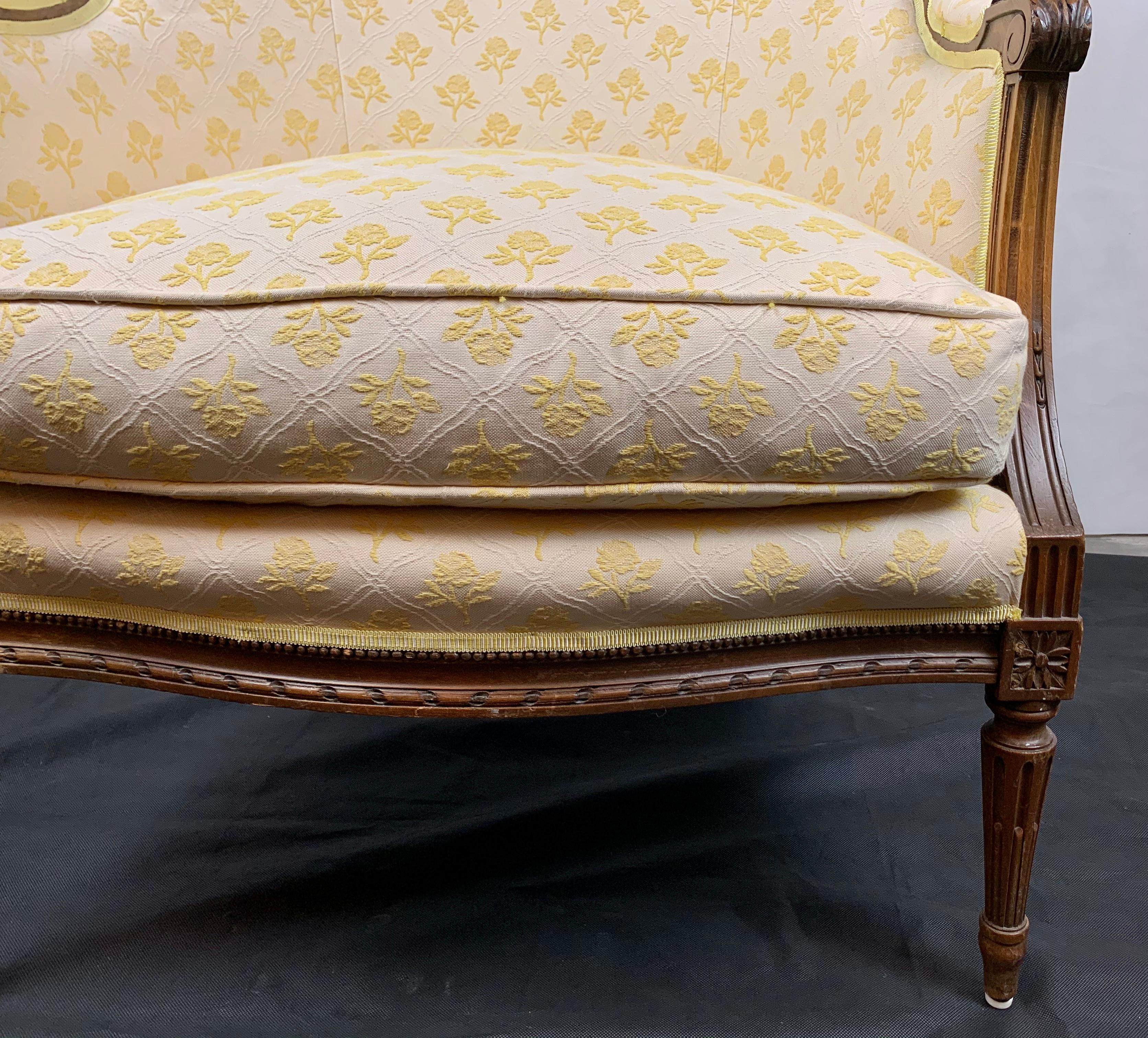 Upholstered Bérgère, Louis XVI, Hand Carved, France, 19th c.  In Good Condition In West Palm Beach, FL