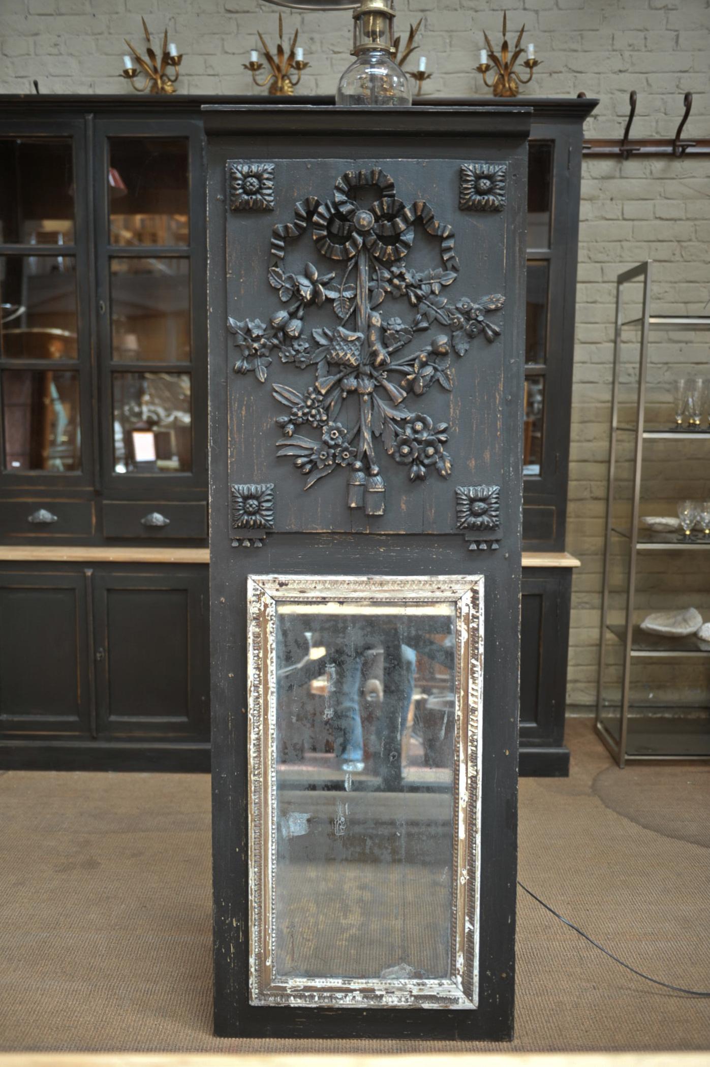 Louis XVI Wall Mirror For Sale 7