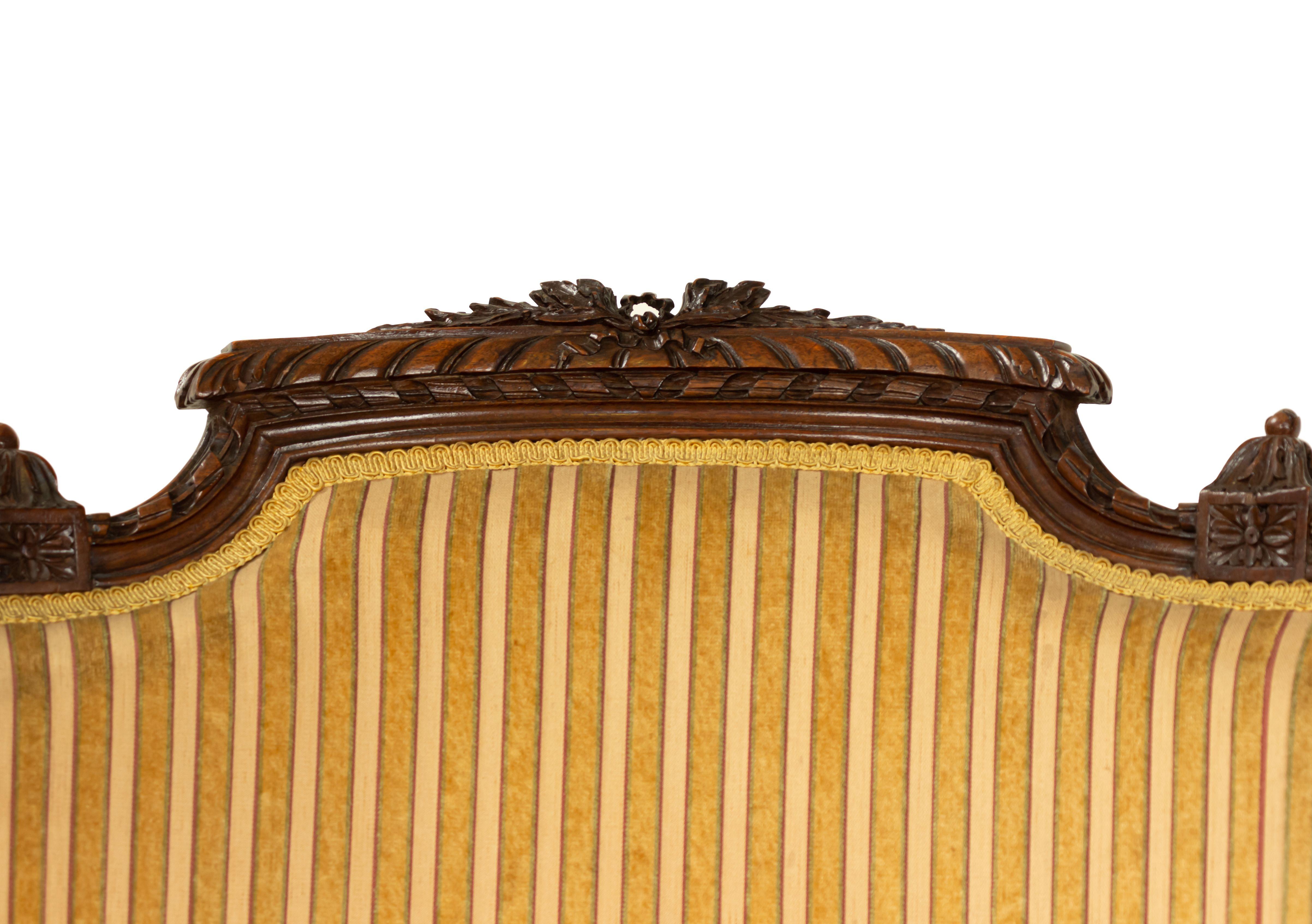 Louis XVI Walnut Bergère Armchairs For Sale 6