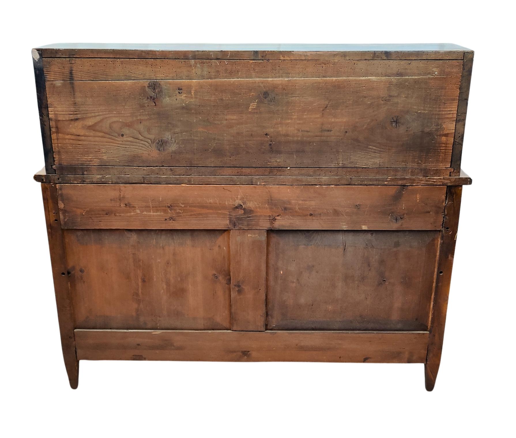 Louis XVI Walnut Fall Front Desk / Secretaire For Sale 5