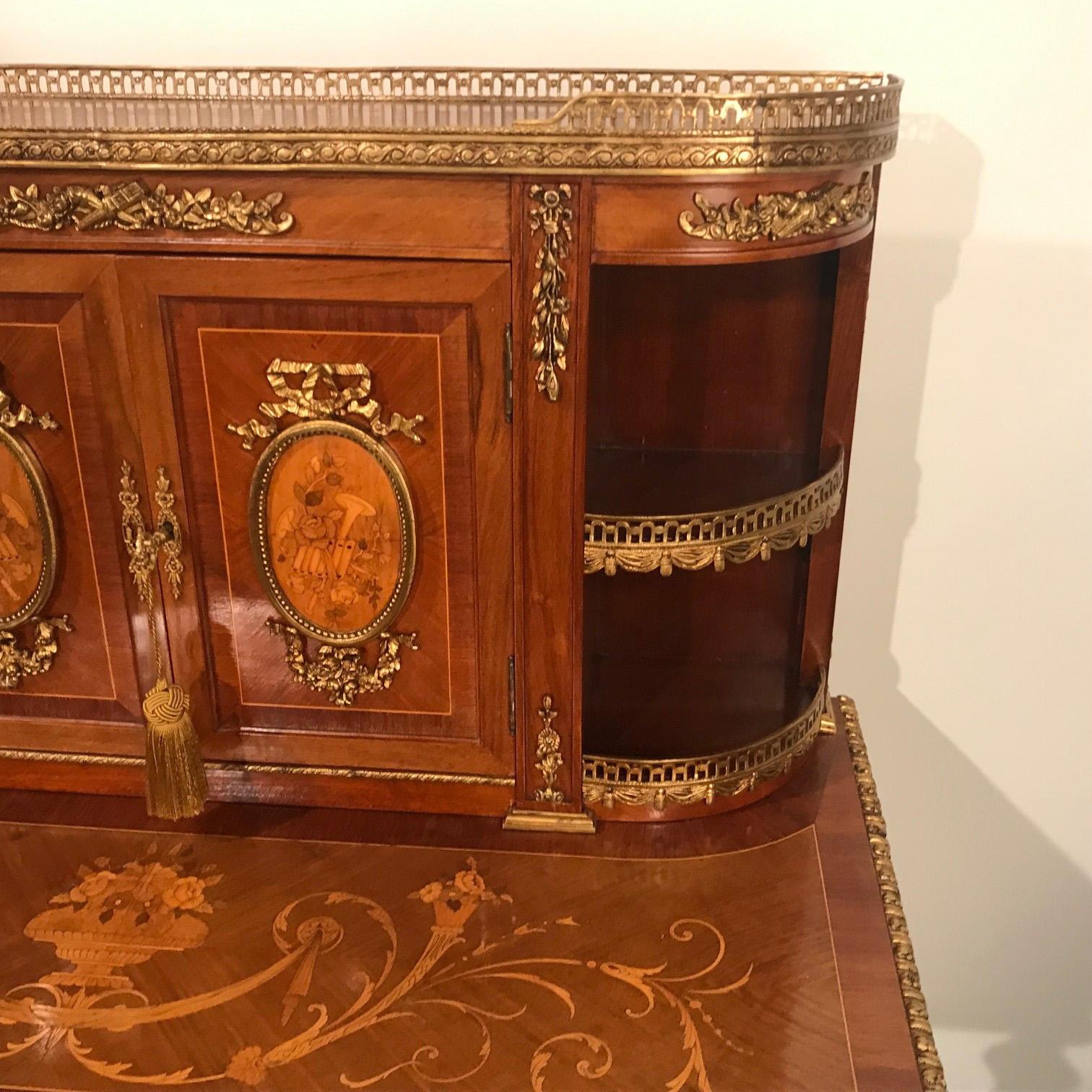 20th Century Louis XVl Style Mahogany and Marquetry Bonheur du Jour For Sale