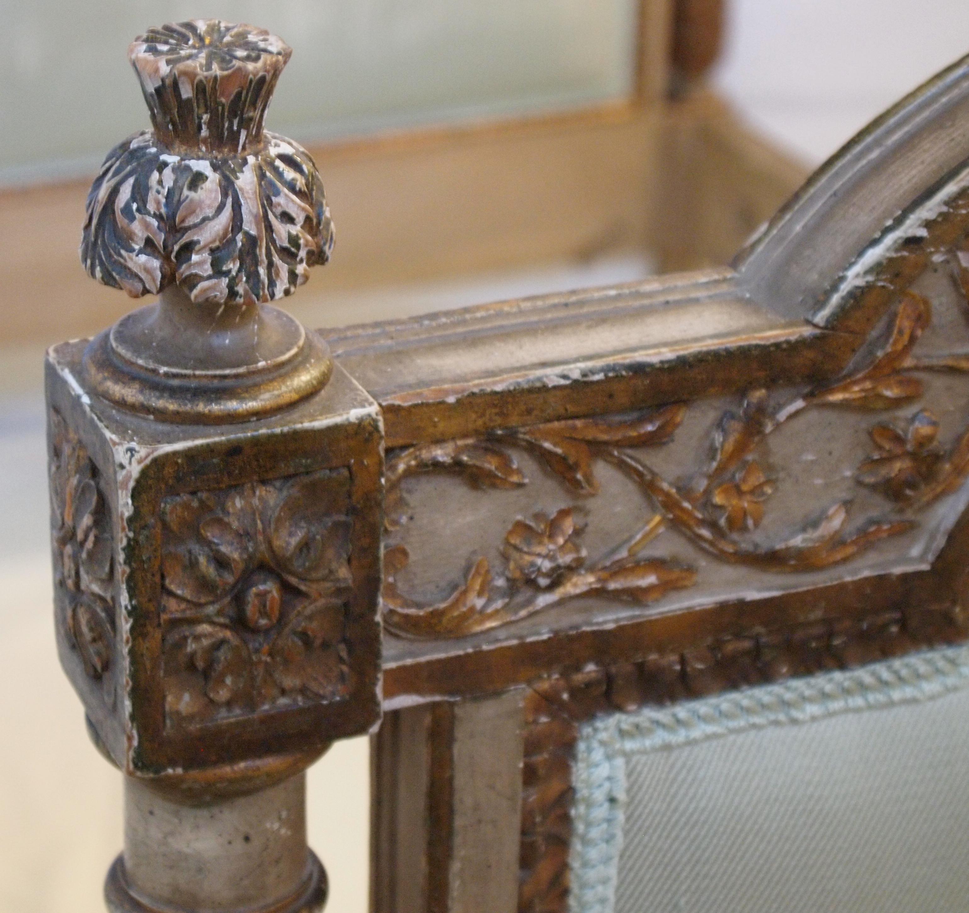 Louis XVI Louis XVl Style Parcel-Gilt and Painted Day Bed