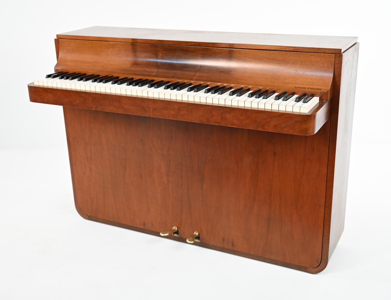 Pianette danoise en acajou du milieu du siècle de Louis Zwicki, vers les années 1960 5