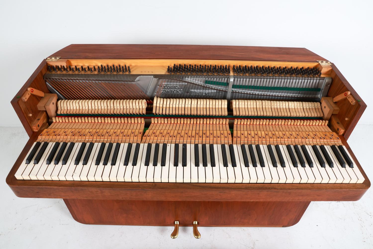 Pianette danoise Louis Zwicki des années 1960 en vente 6