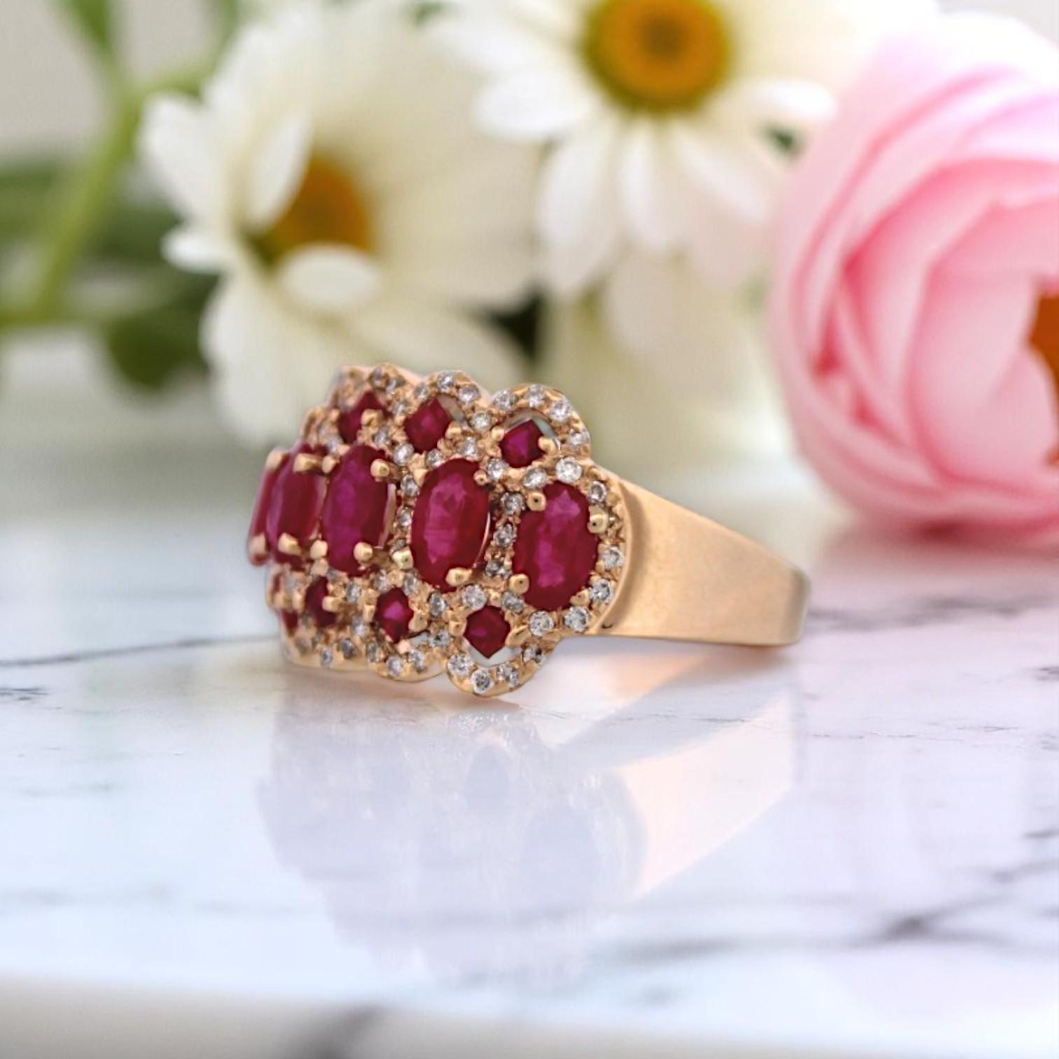 Emerald Cut Louisa  14k White Gold Ring With 1.90 Ct Natural Rubies (oval & Round) For Sale