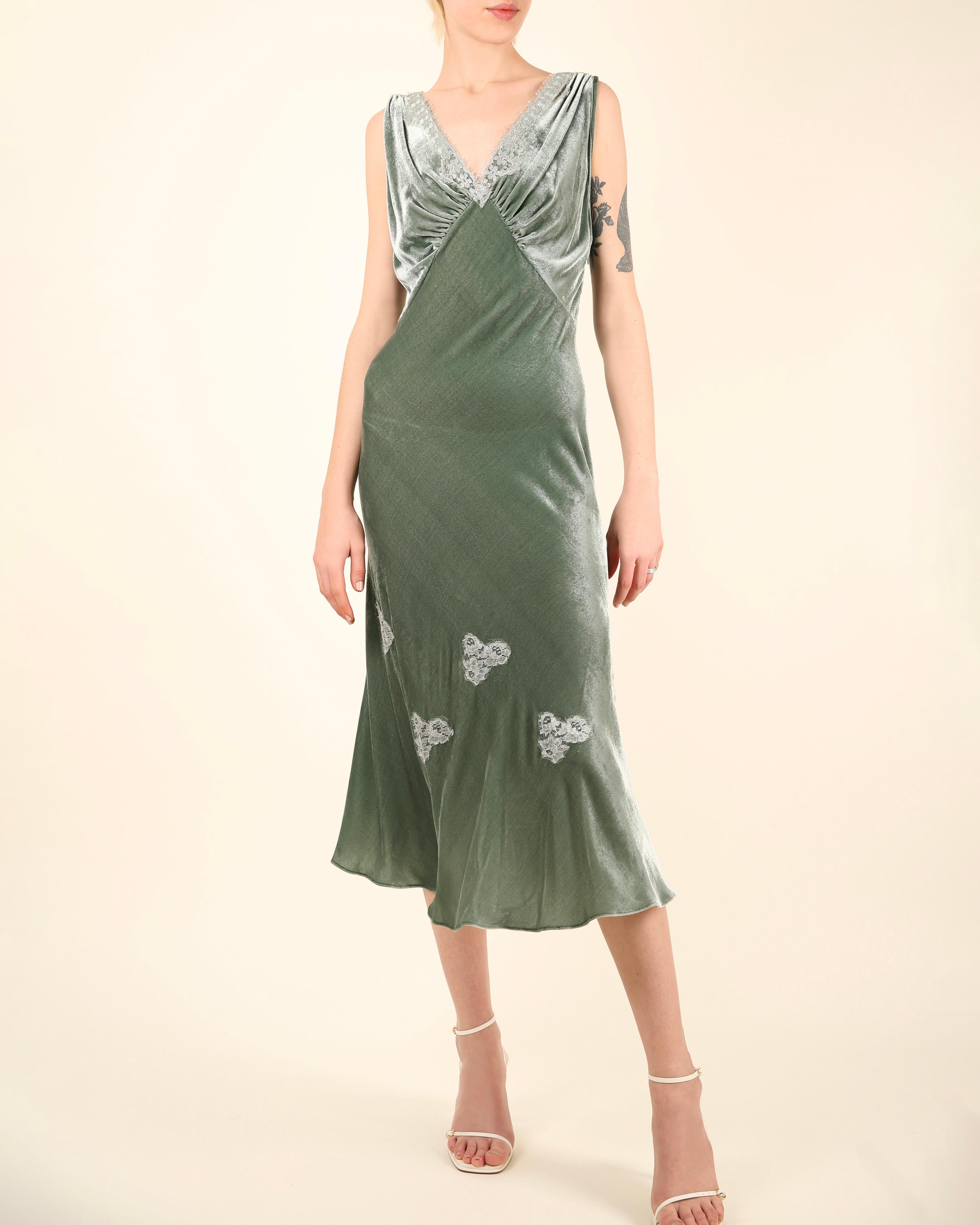 Women's Louisa Beccaria green velvet silver lace V neck sleeveless midi dress IT 42-44 For Sale