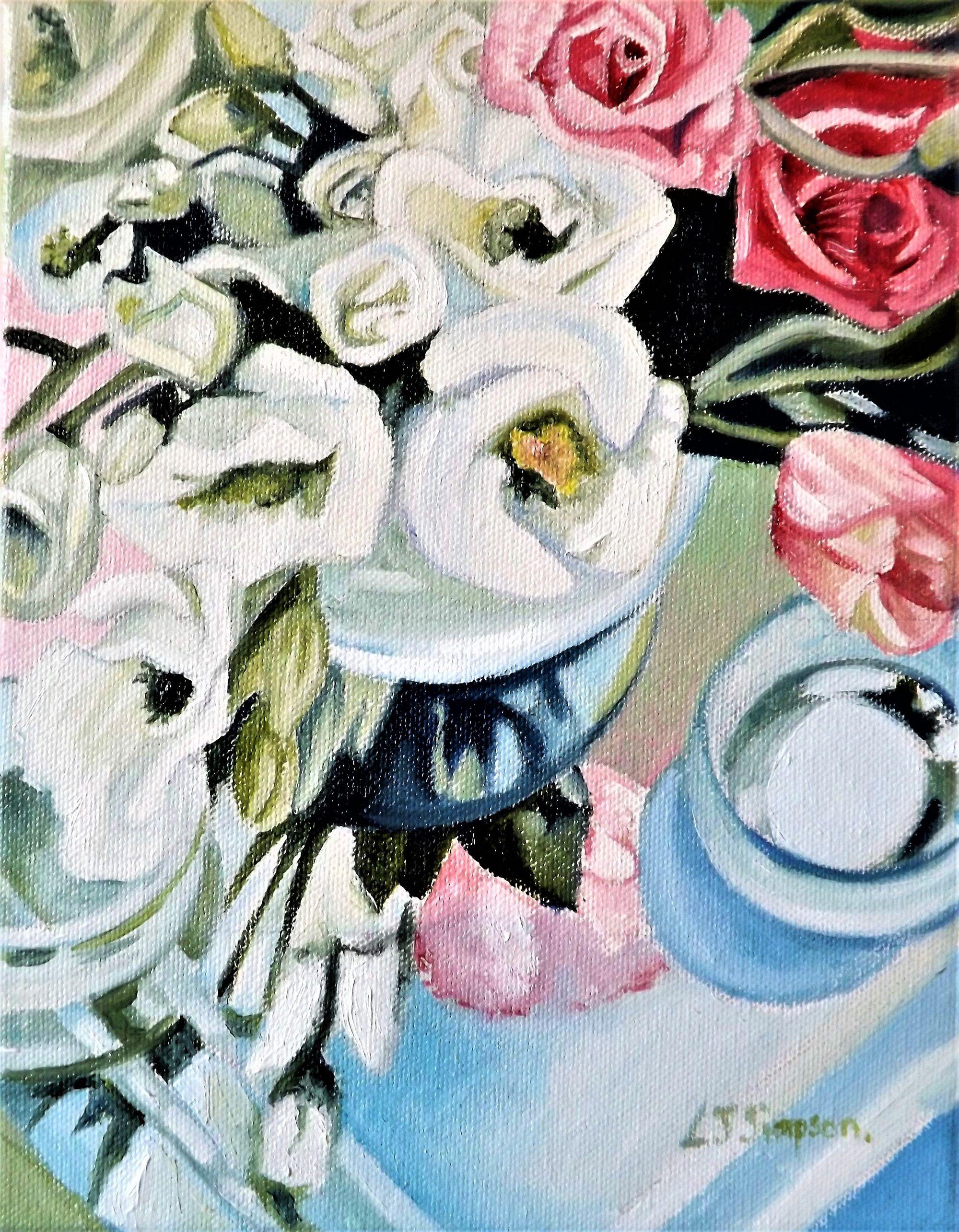 Riflessi di vetro con Lisianthus, Pittura, Olio su tela - Painting di LOUISA SIMPSON