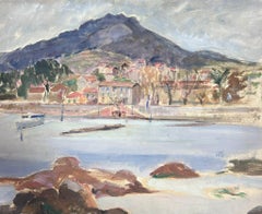 Harnais côtier impressionniste français des années 1930 dans un paysage de village-ville français