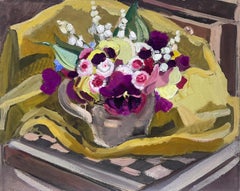 Bunch de fleurs violettes à la gouache impressionniste française des années 1930 sur papier jaune