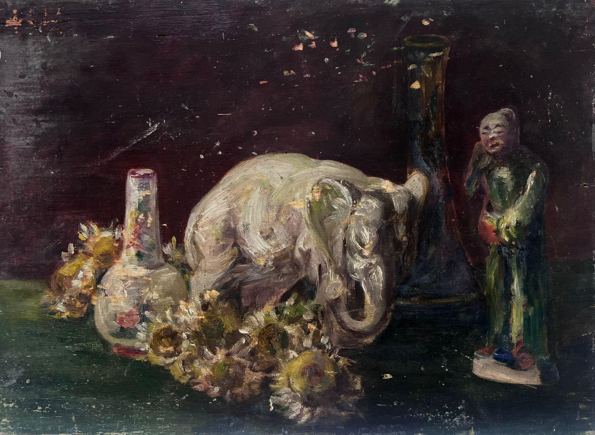 Louise Alix Still-Life Painting – 1930er Jahre Französisch Impressionist Öl Stillleben Innenraum China Ornamente Elefant