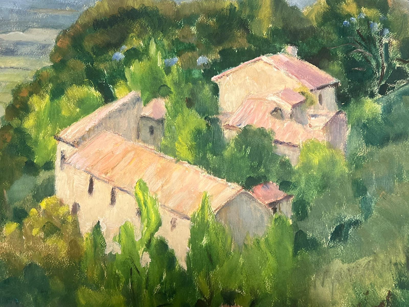 Peinture à l'huile française des années 1930, Château dans le paysage d'arbre vert d'été  - Painting de Louise Alix