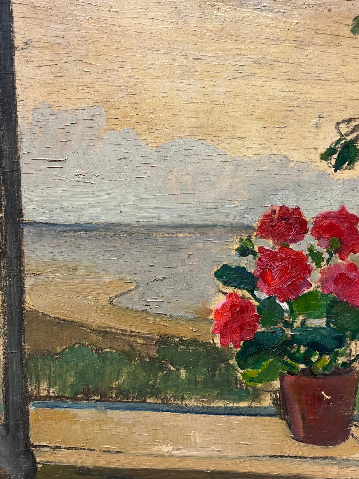Vaso di fiori che guarda fuori dalla finestra su un paesaggio Olio francese del 1940 - Painting Impressionismo di Louise Alix