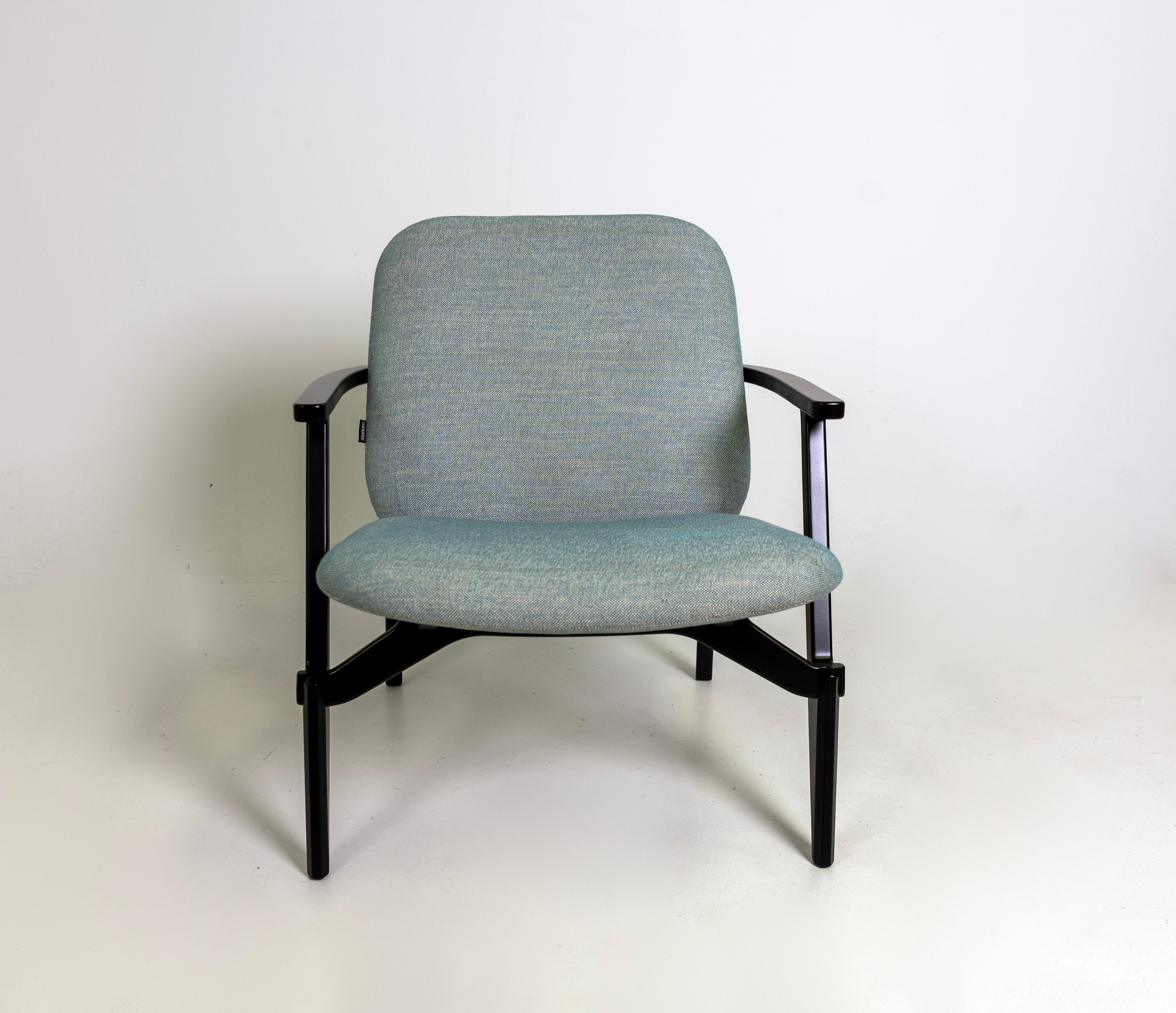 Modern Louise Armchair by Philippe Nigro for Zanotta, Black, Fabric For Sale