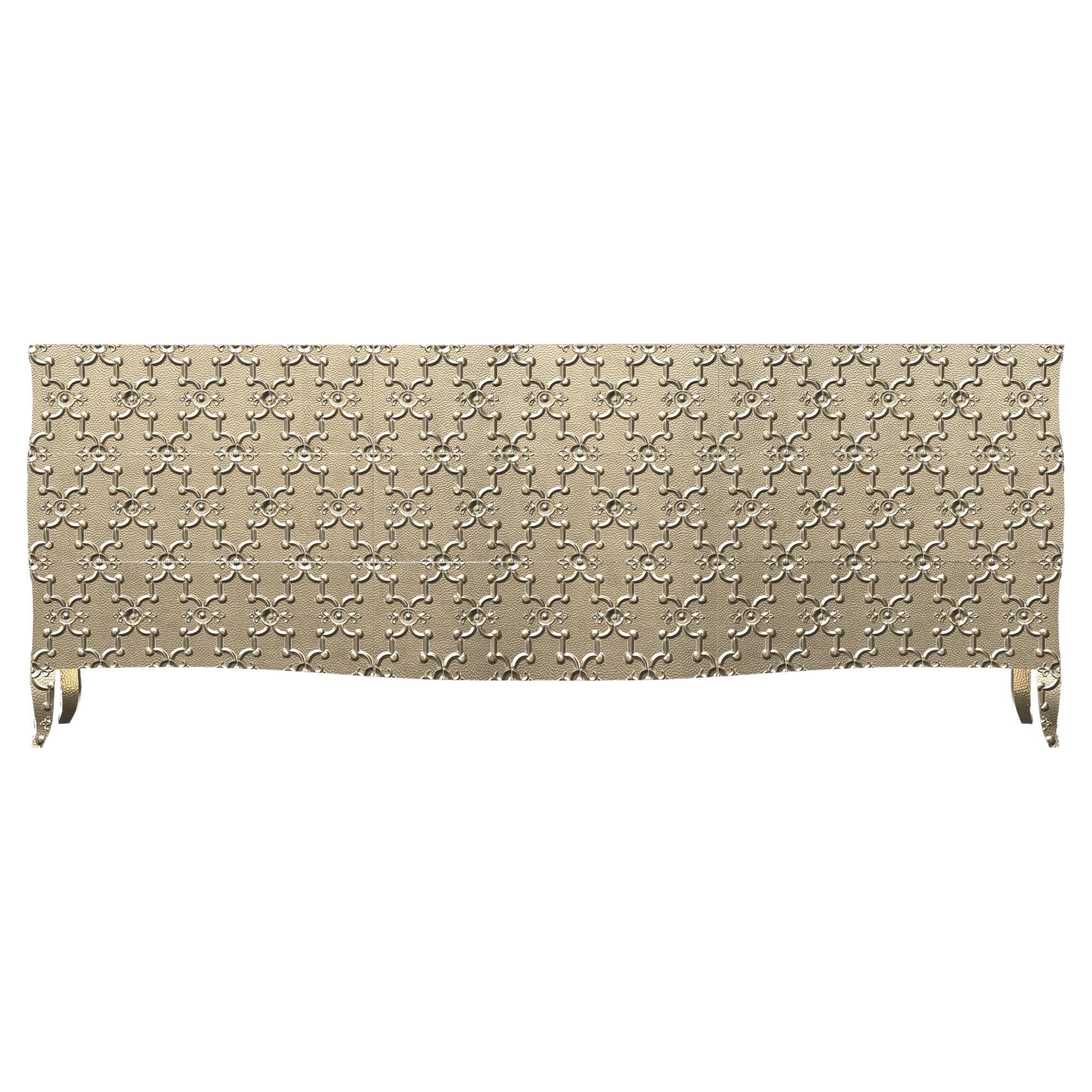 Louise Art Deco Buffet Fleu r De Lis Mid. Ottone martellato di Paul Mathieu