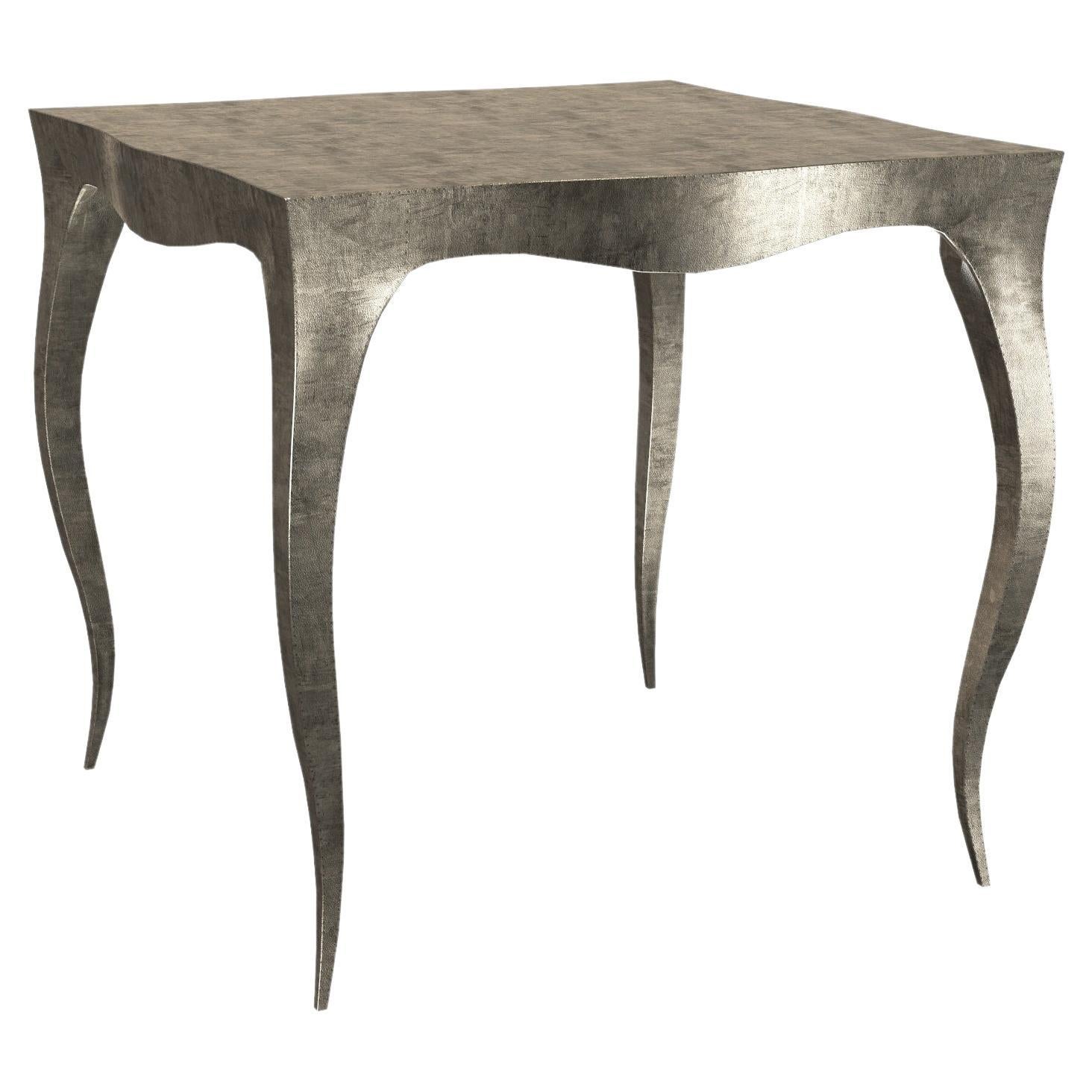 Tables de poker et tables à thé Art déco en bronze ancien martelé fin Louise