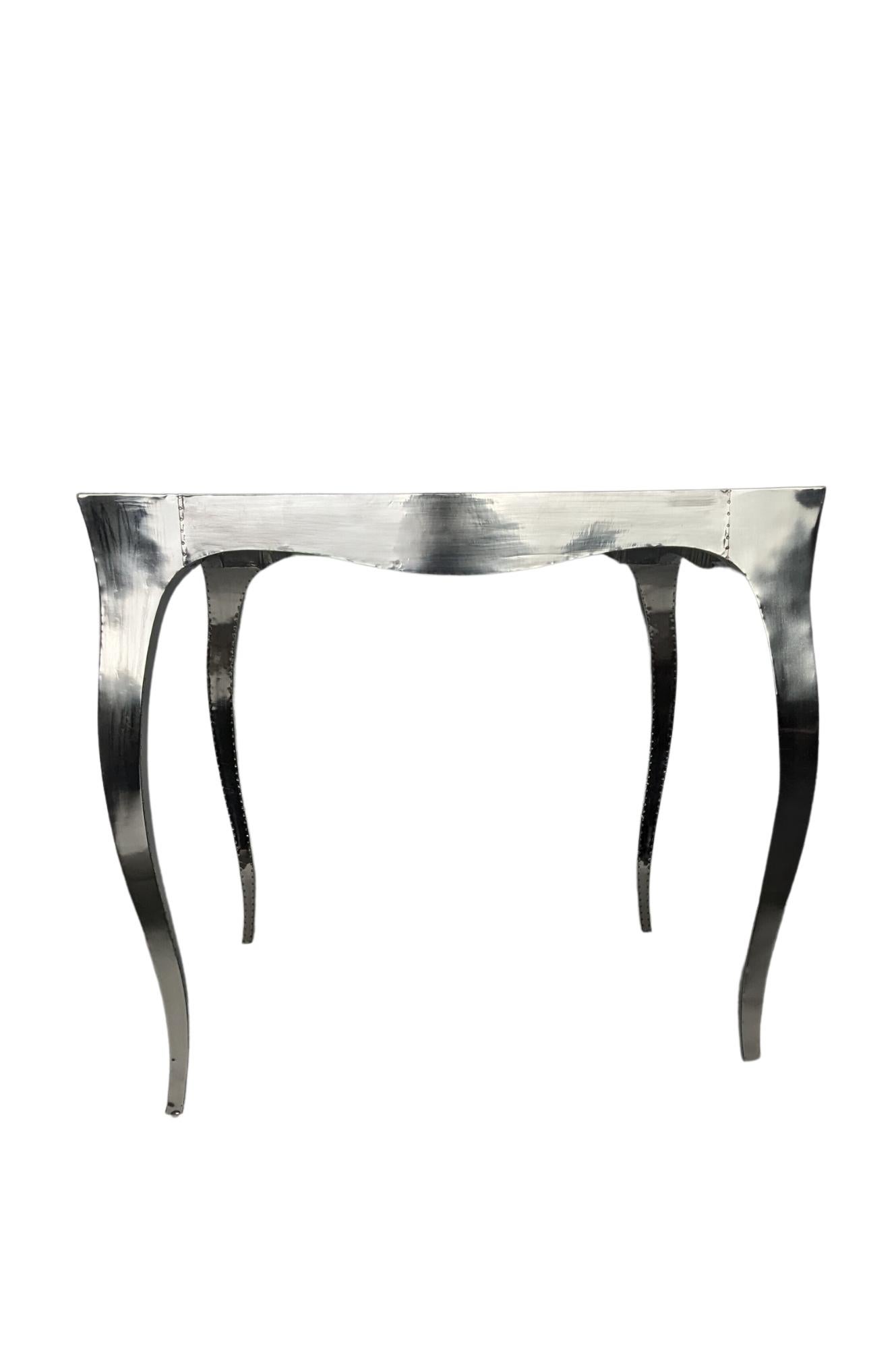 Louise Art Deco Couchtische und Cocktail Tables Mid. Gehämmertes Kupfer von Paul Mathieu im Angebot 6