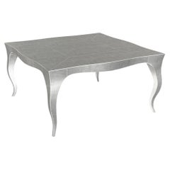Table basse Art déco en bronze blanc martelé de 18,5x18,5x10 pouces
