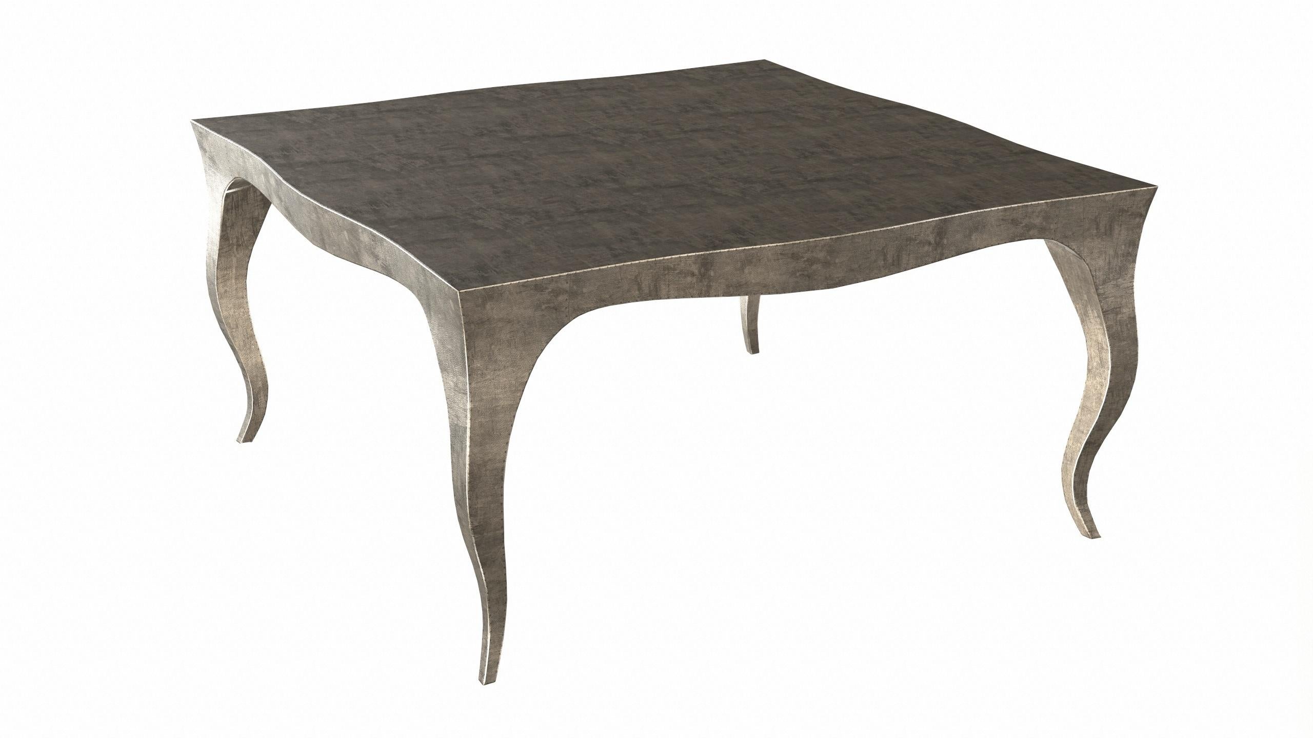 Louise Art Deco Coffee Tables Fine Hammered Antique Bronze 18.5x18.5x10 inch In New Condition For Sale In New York, NY